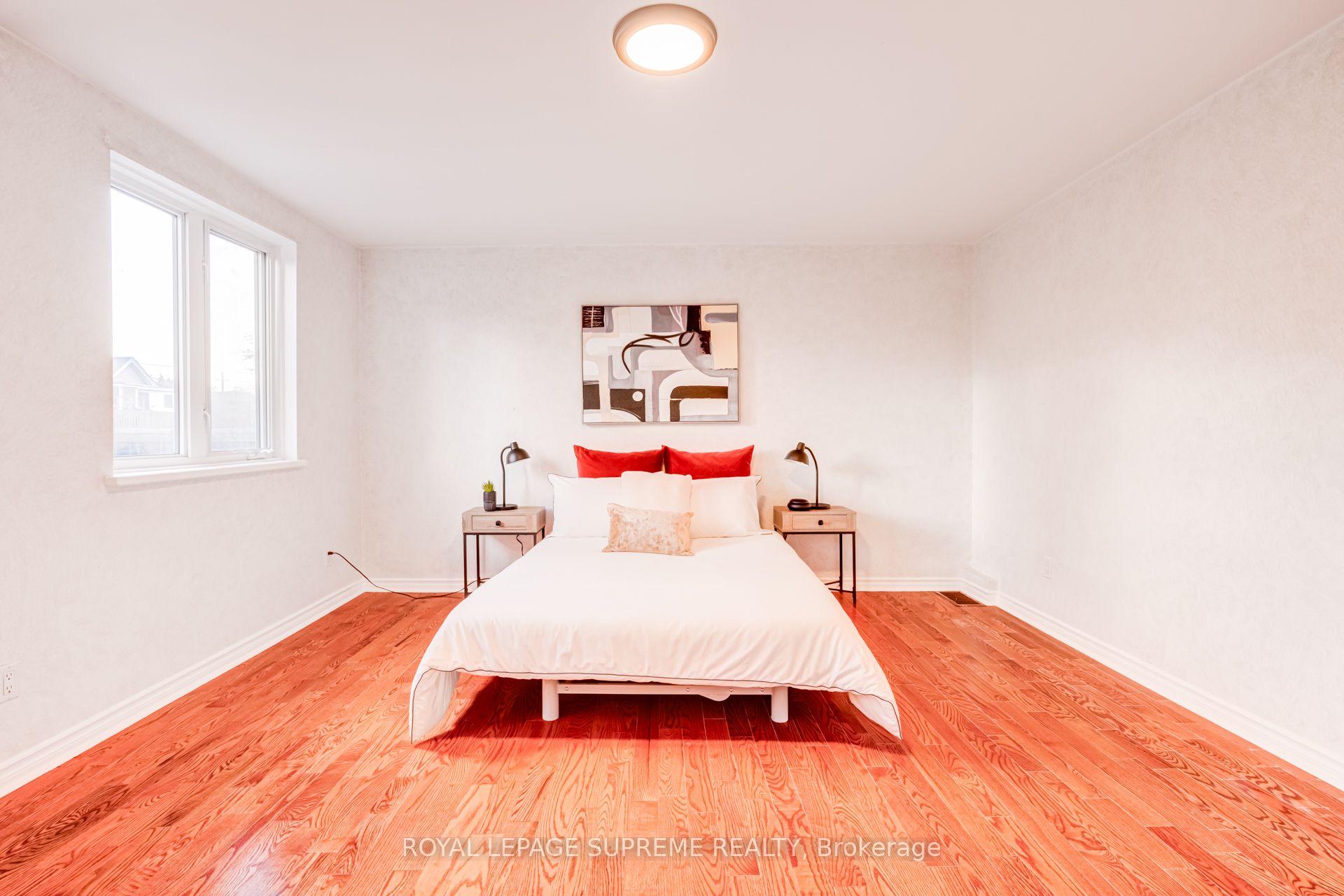 32 Thome Crescent, Toronto