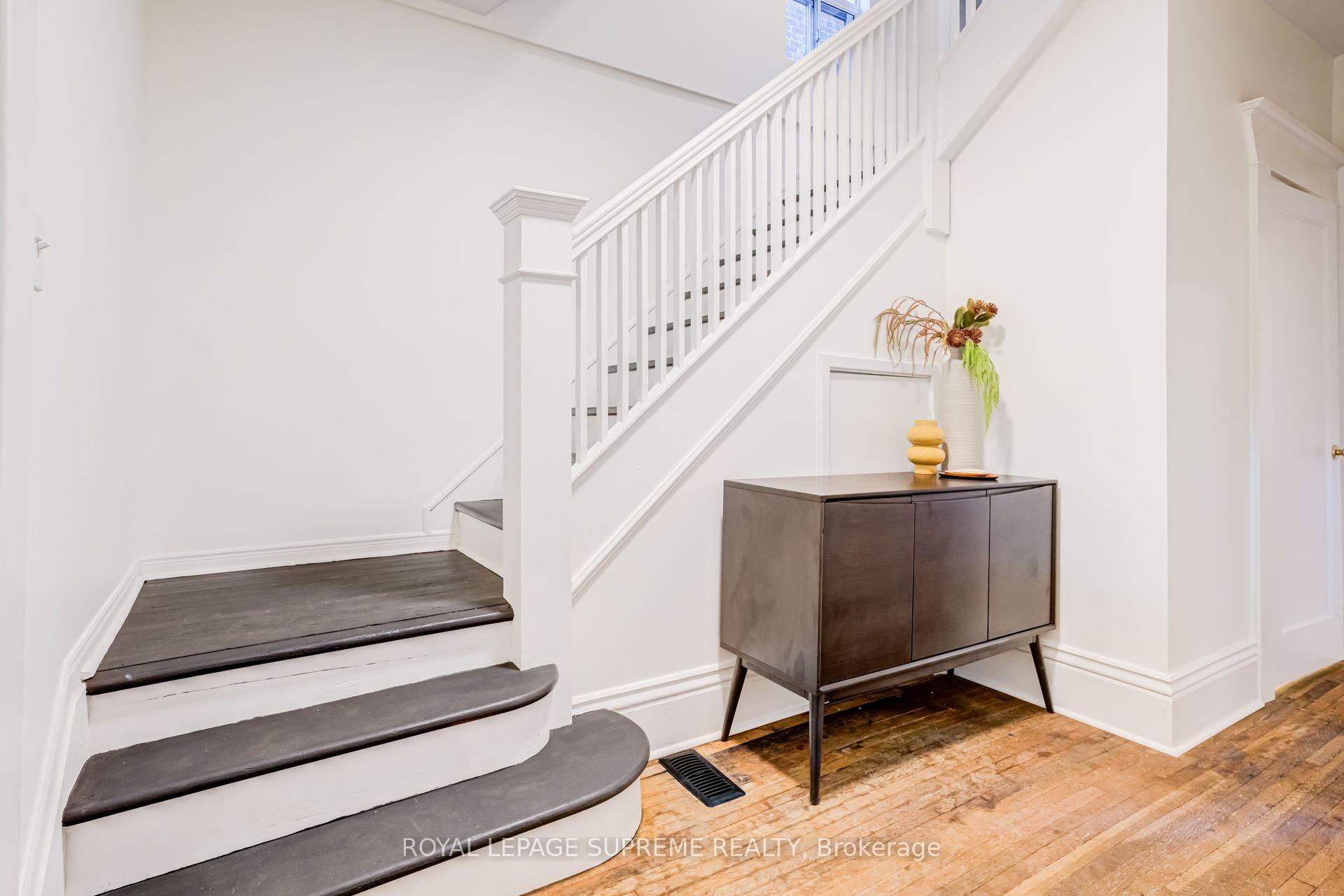 32 Thome Crescent, Toronto
