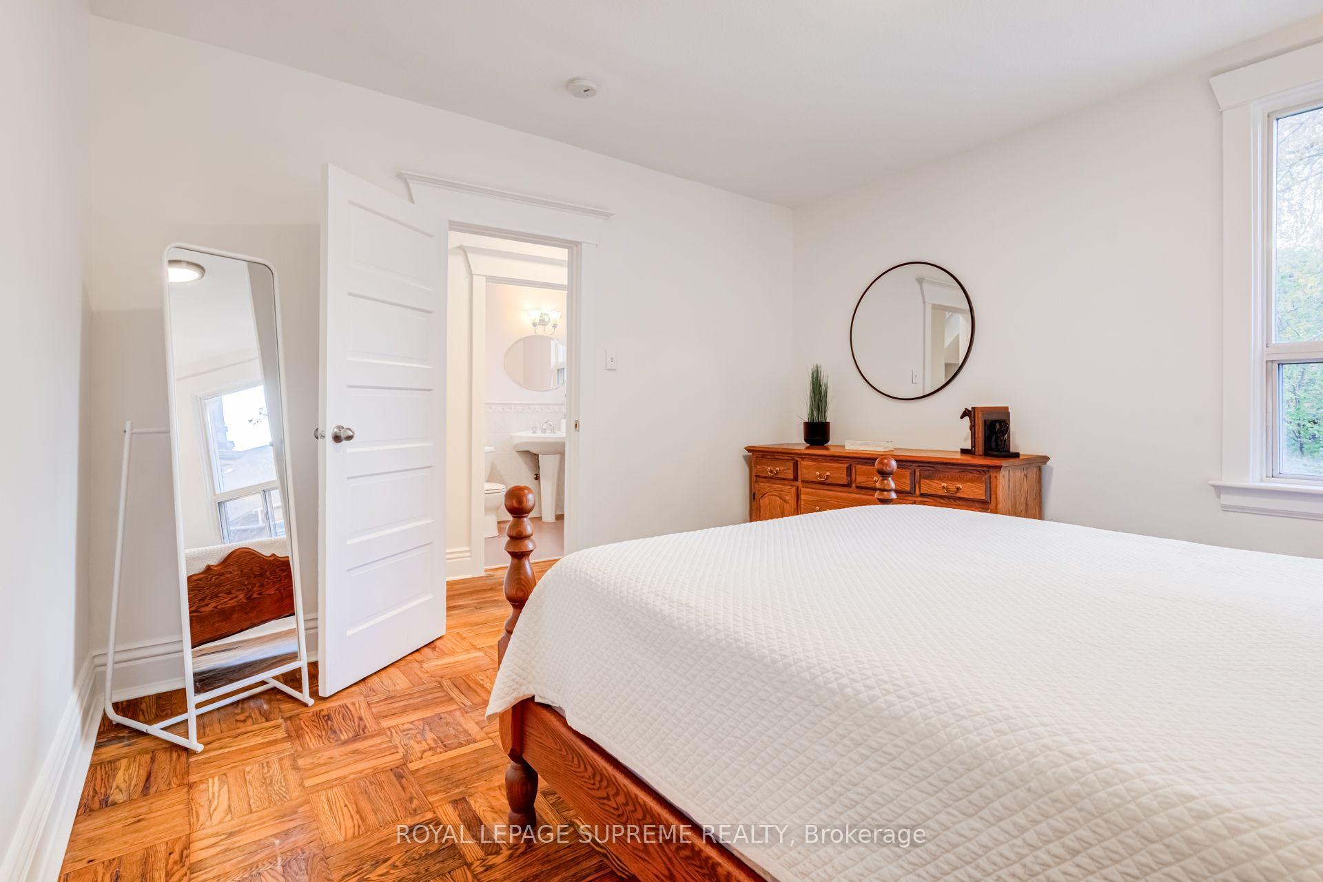 32 Thome Crescent, Toronto