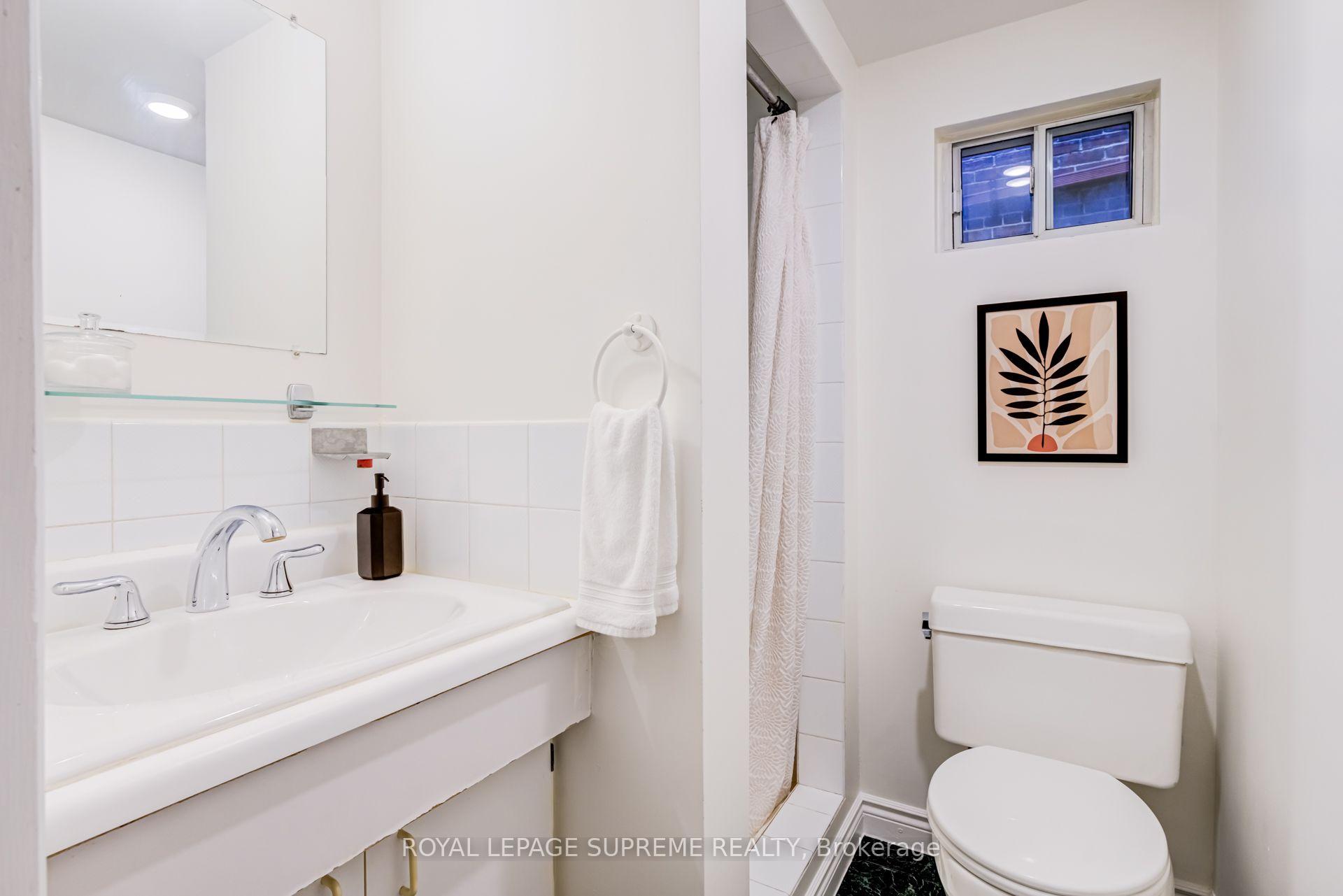 32 Thome Crescent, Toronto