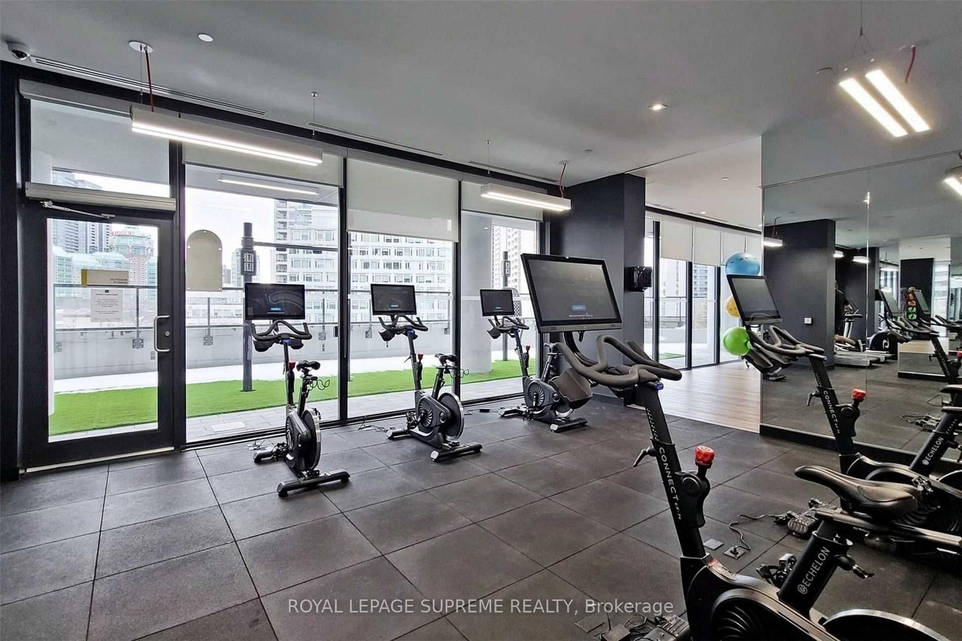 159 Wellesley Street E 2108, Toronto Unit: 2108