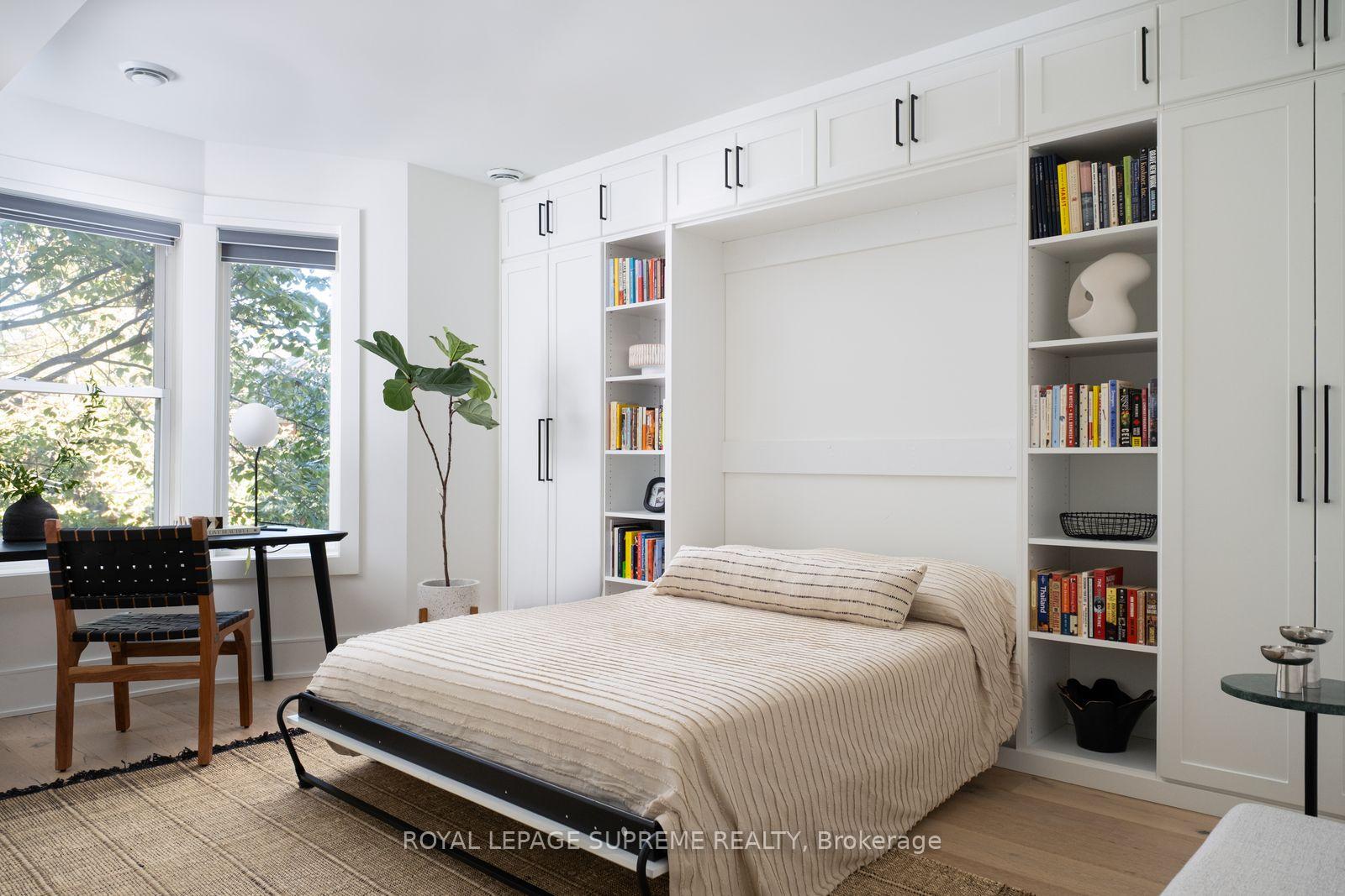 251 Crawford Street, Toronto