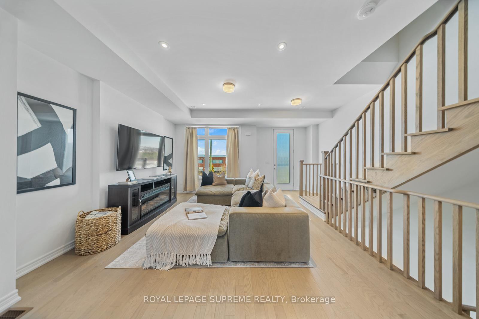 49 Sorbara Way