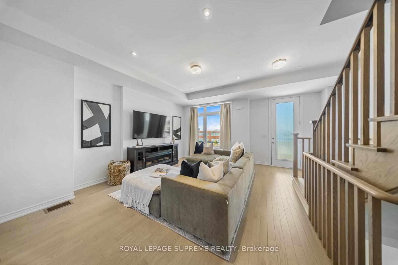 49 Sorbara Way