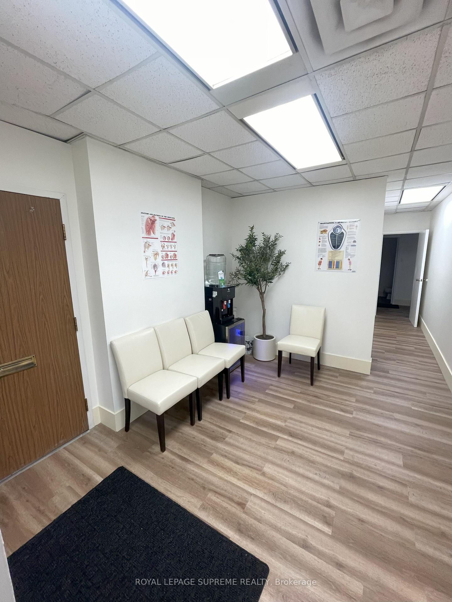 #304-3 - 855 Broadview Avenue, Toronto Unit: 304-3