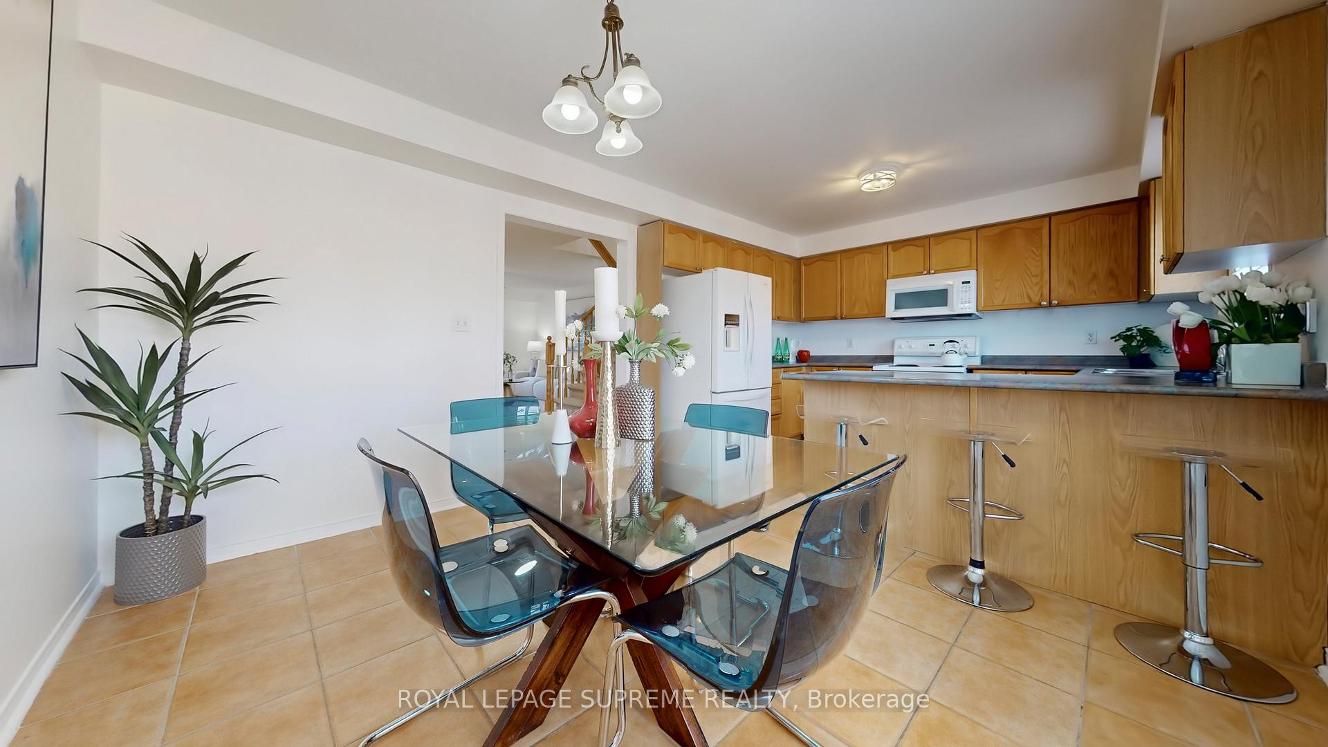 32 Flatfield Terrace