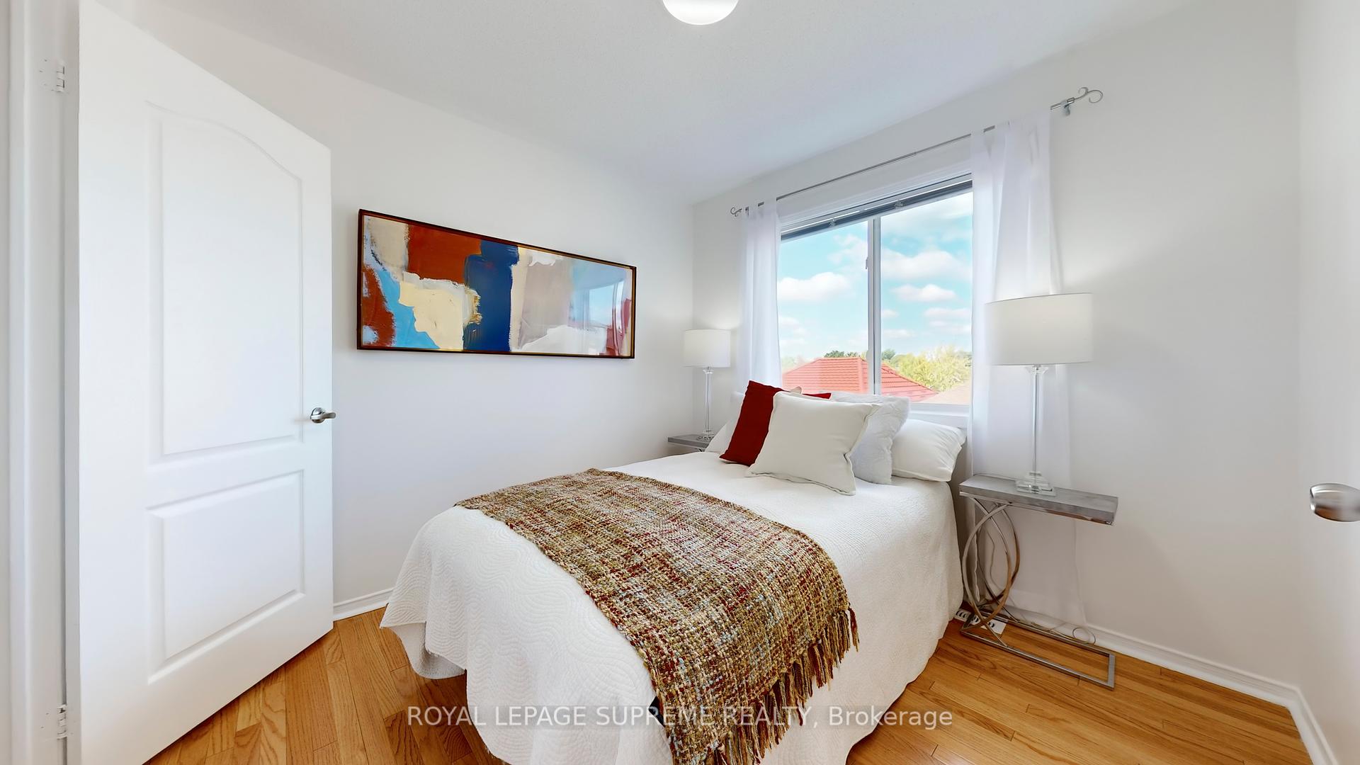 32 Flatfield Terrace