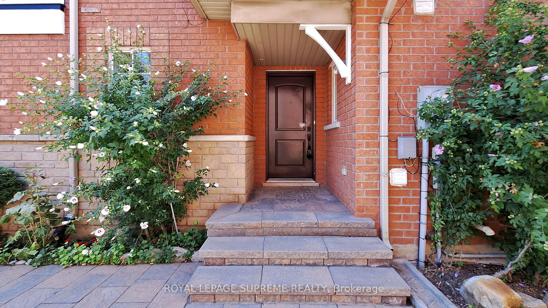 32 Flatfield Terrace