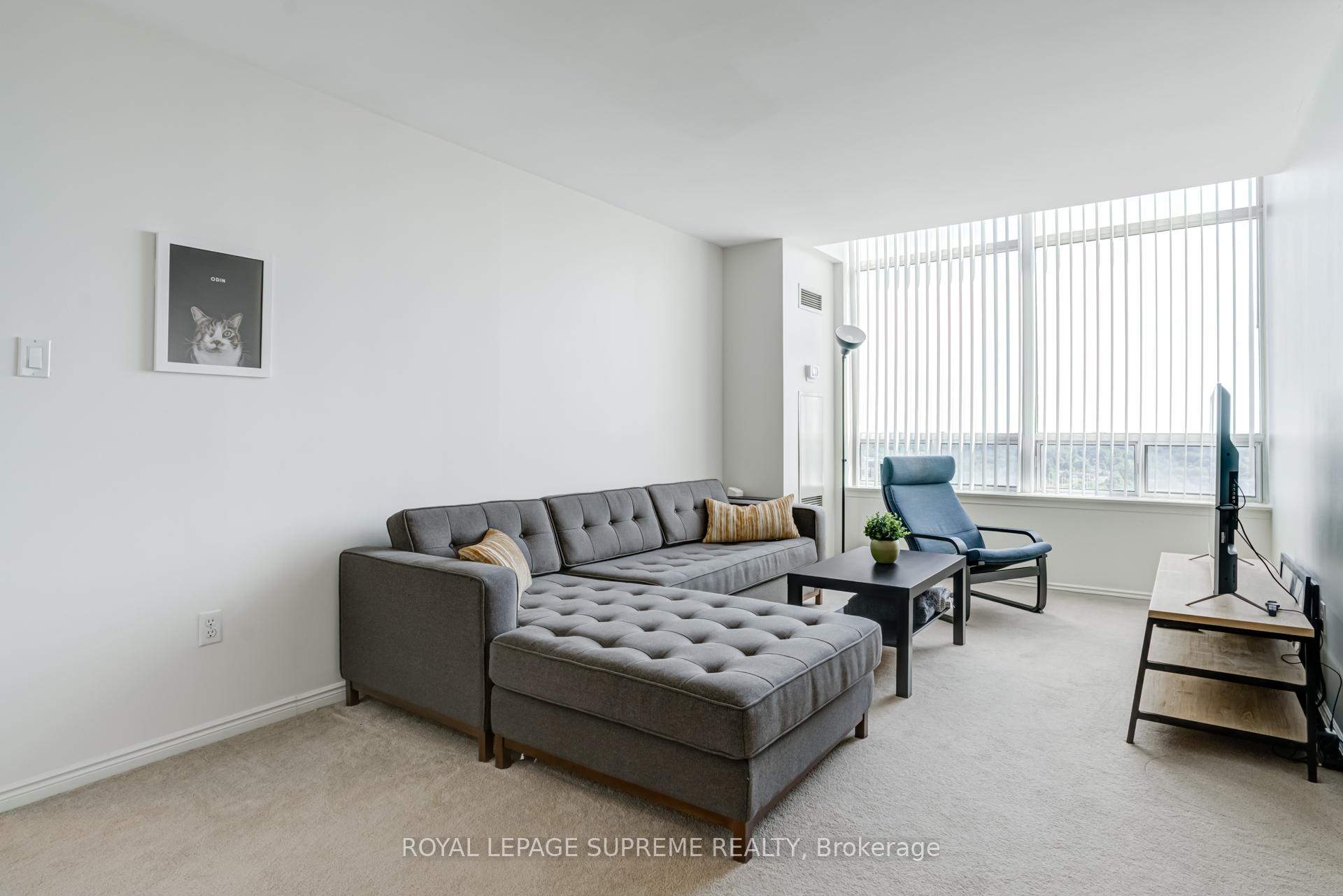 1 GREYSTONE WALK Drive PH83