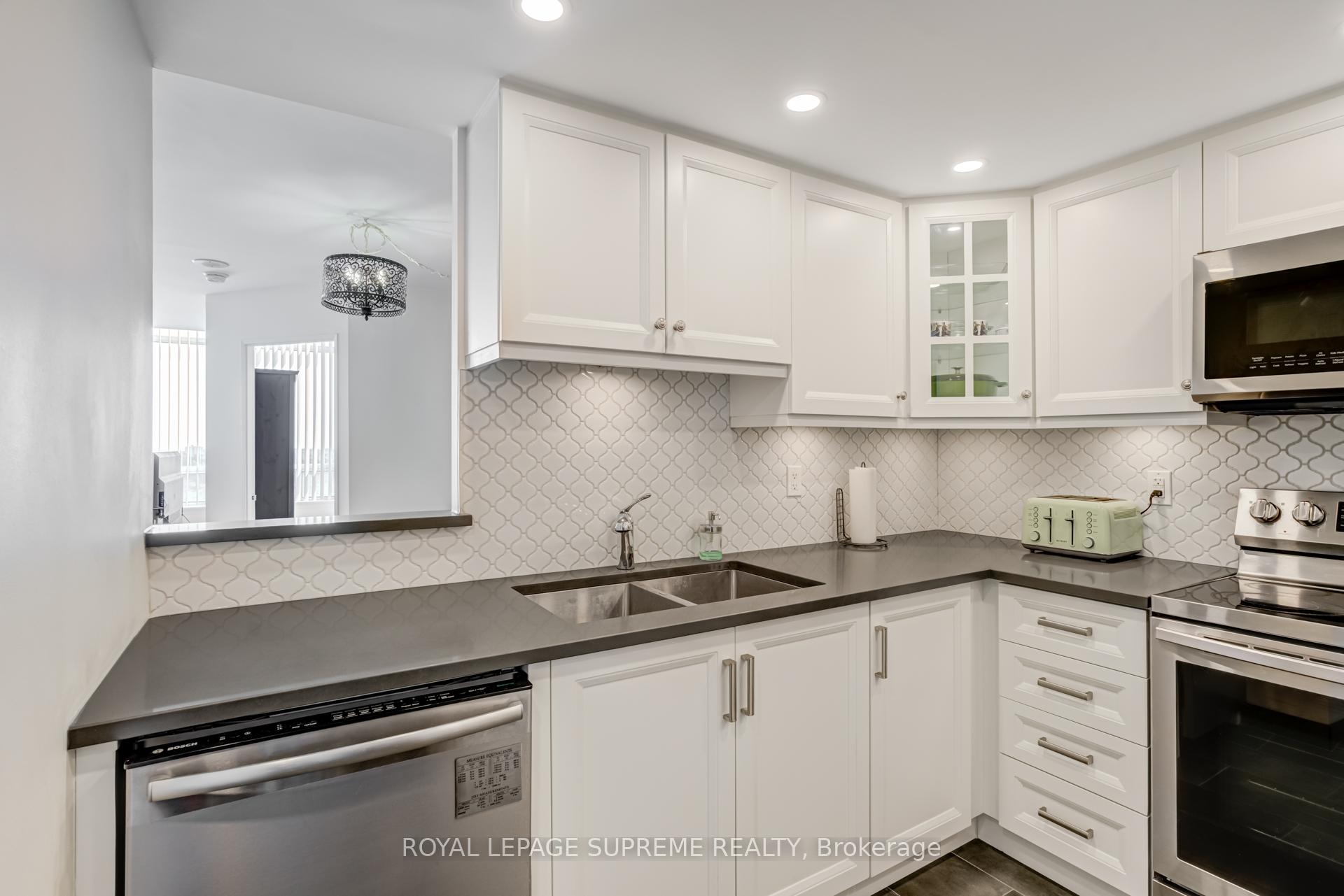 1 GREYSTONE WALK Drive PH83