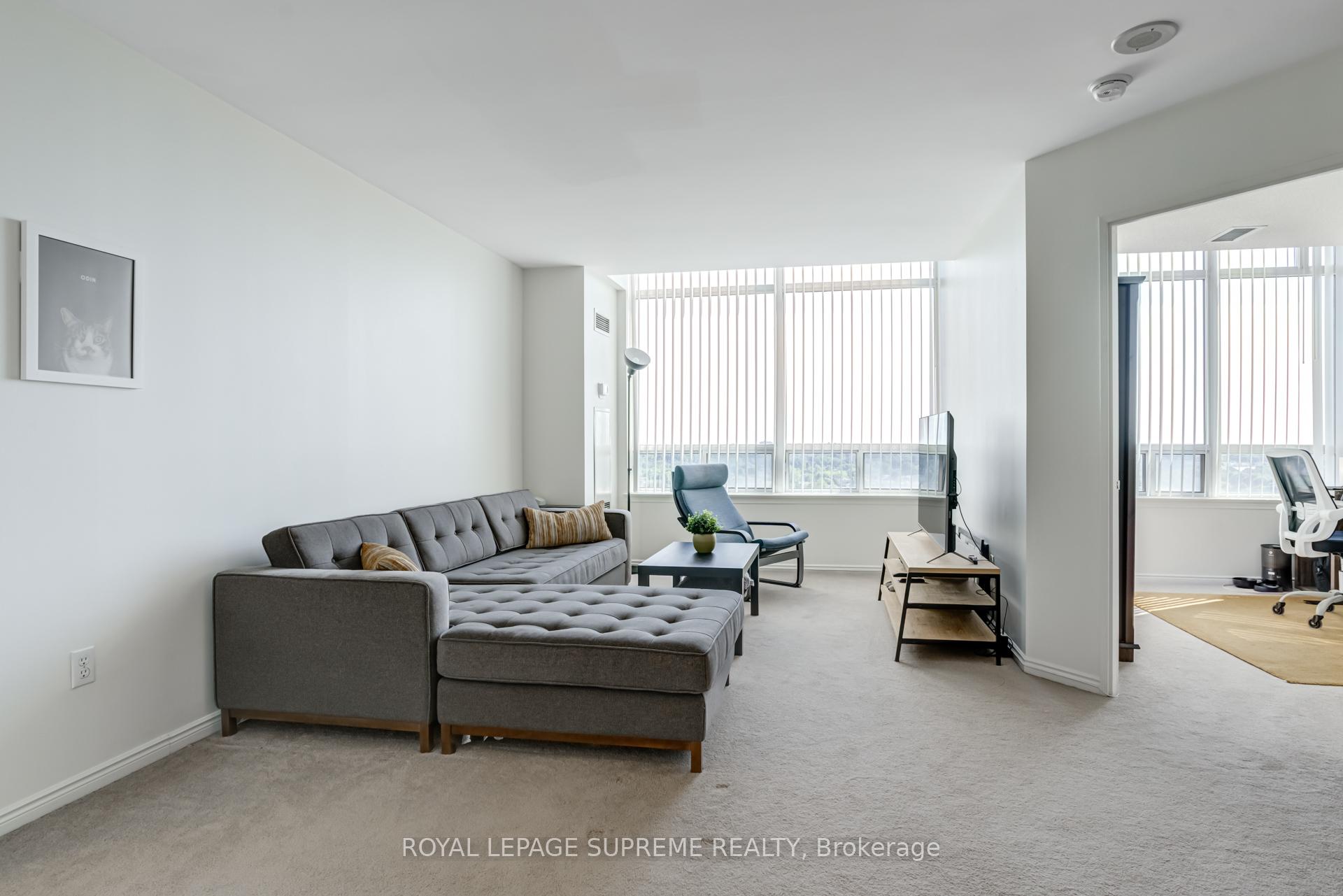1 GREYSTONE WALK Drive PH83