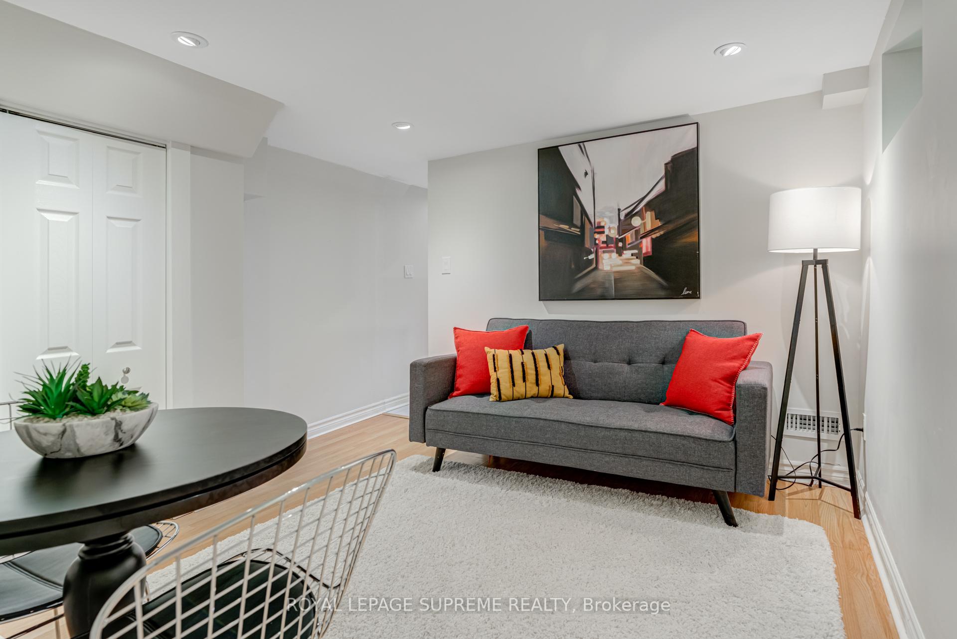 313 Cedarvale Avenue