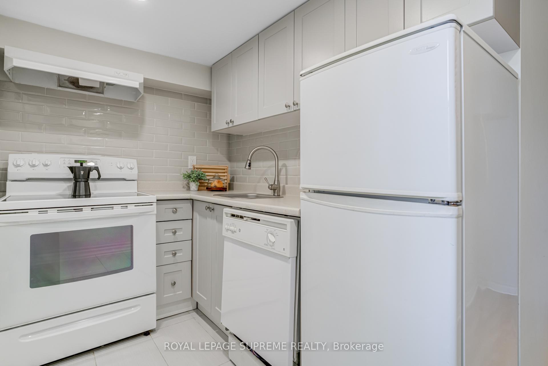 313 Cedarvale Avenue