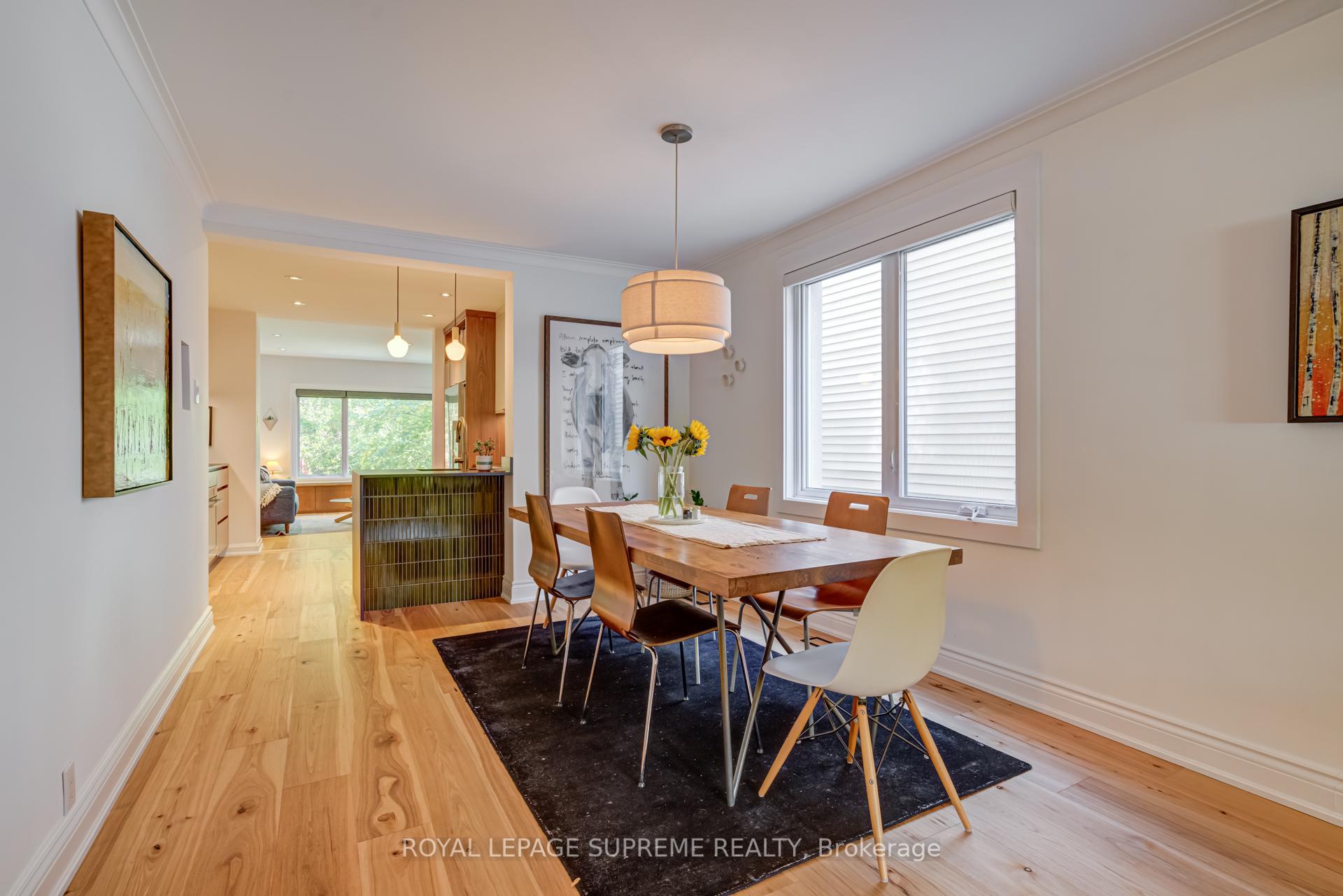 11 West Lynn Avenue