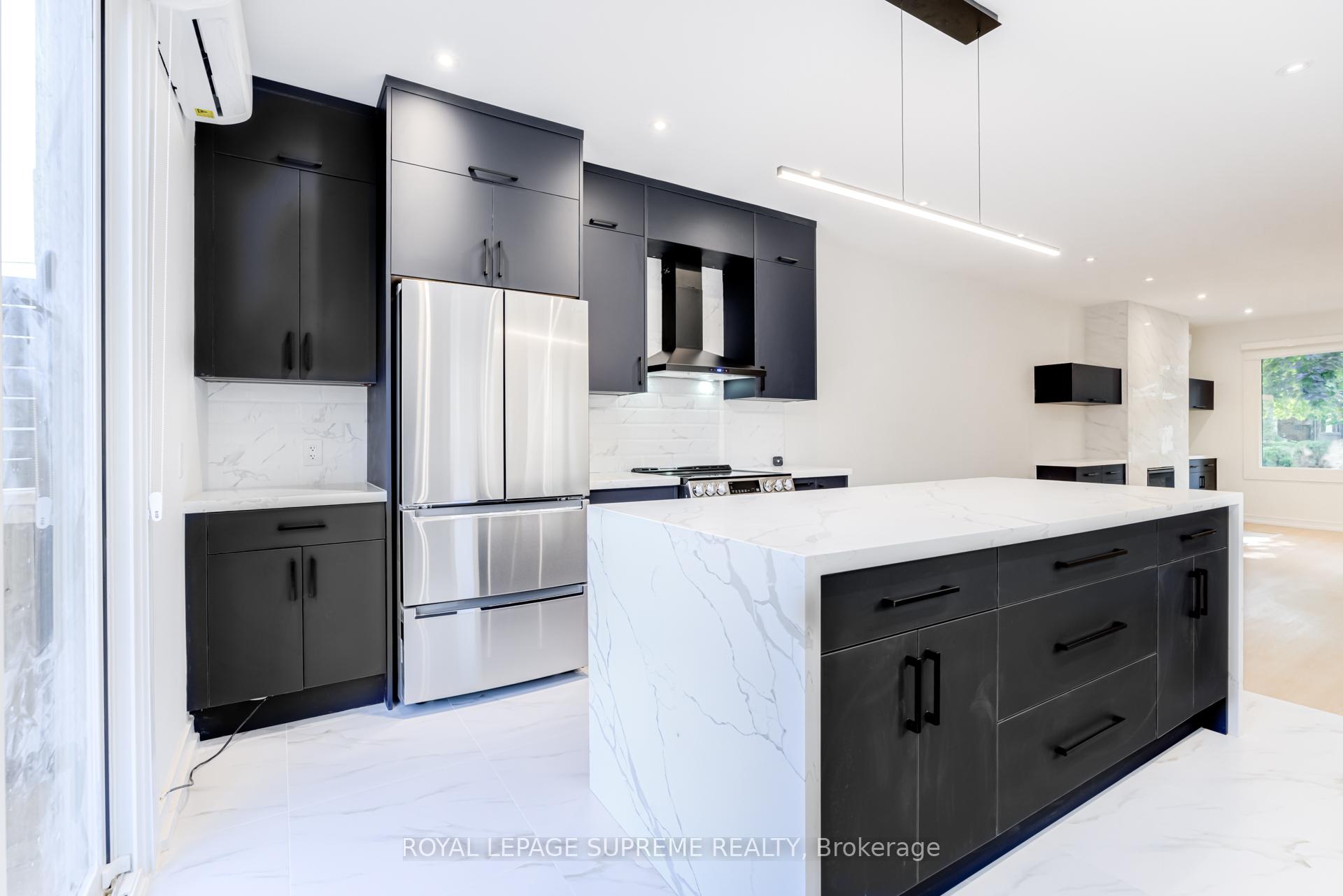 11A Condor Avenue, Toronto E01