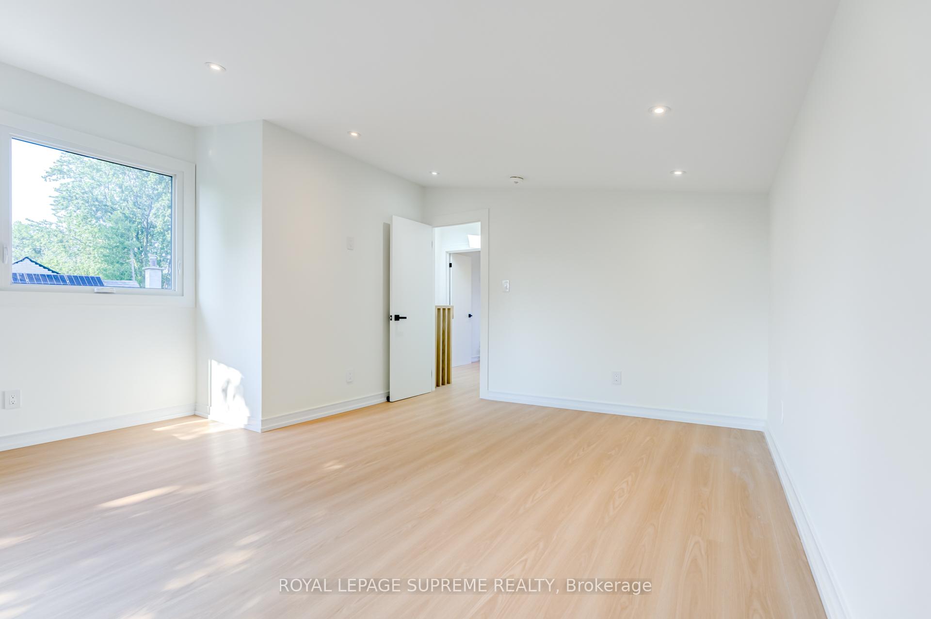 11A Condor Avenue, Toronto E01