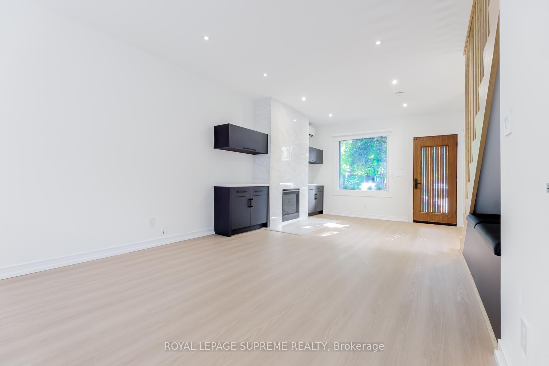 11A Condor Avenue, Toronto E01