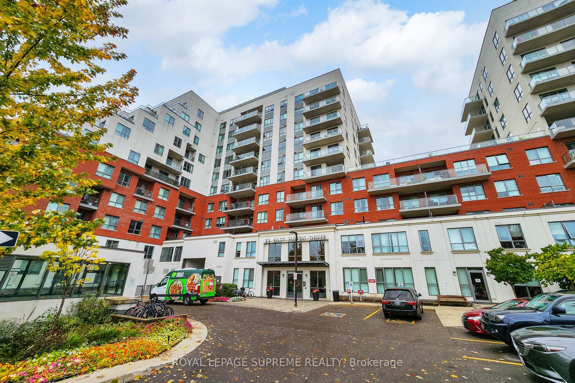 22 East Haven Drive 606, Toronto E06 Unit: 606