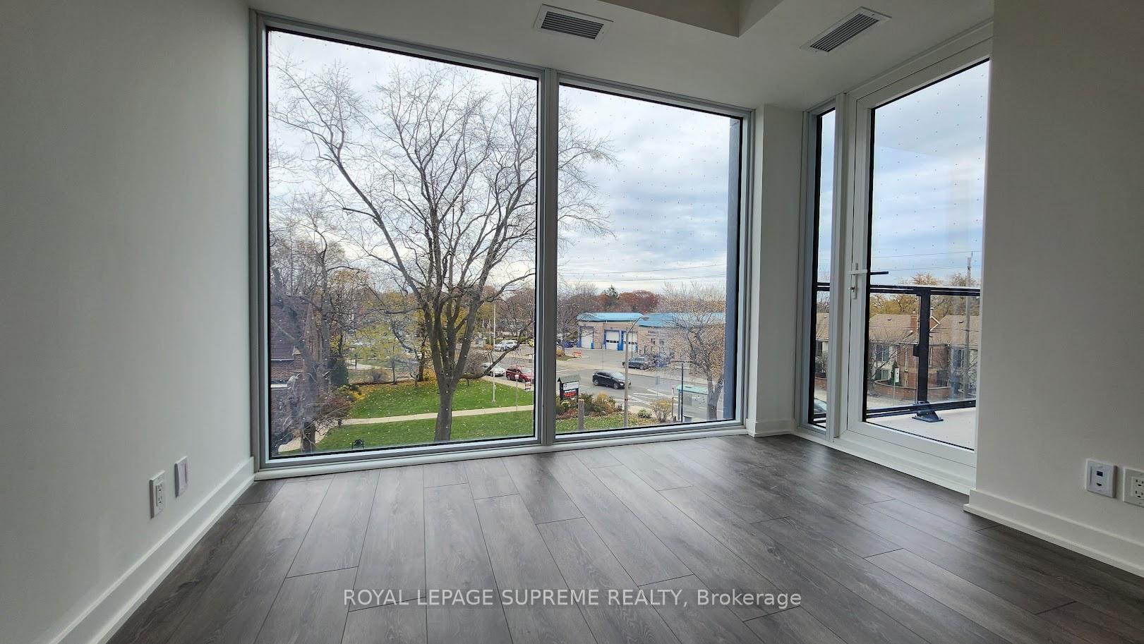 2 Manderley Drive 414