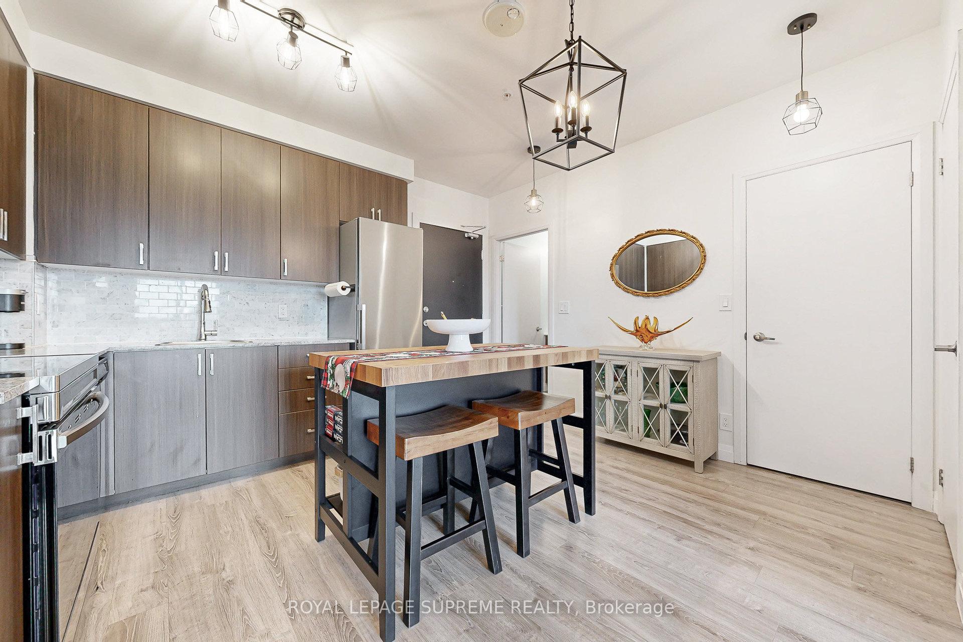 22 East Haven Drive 606