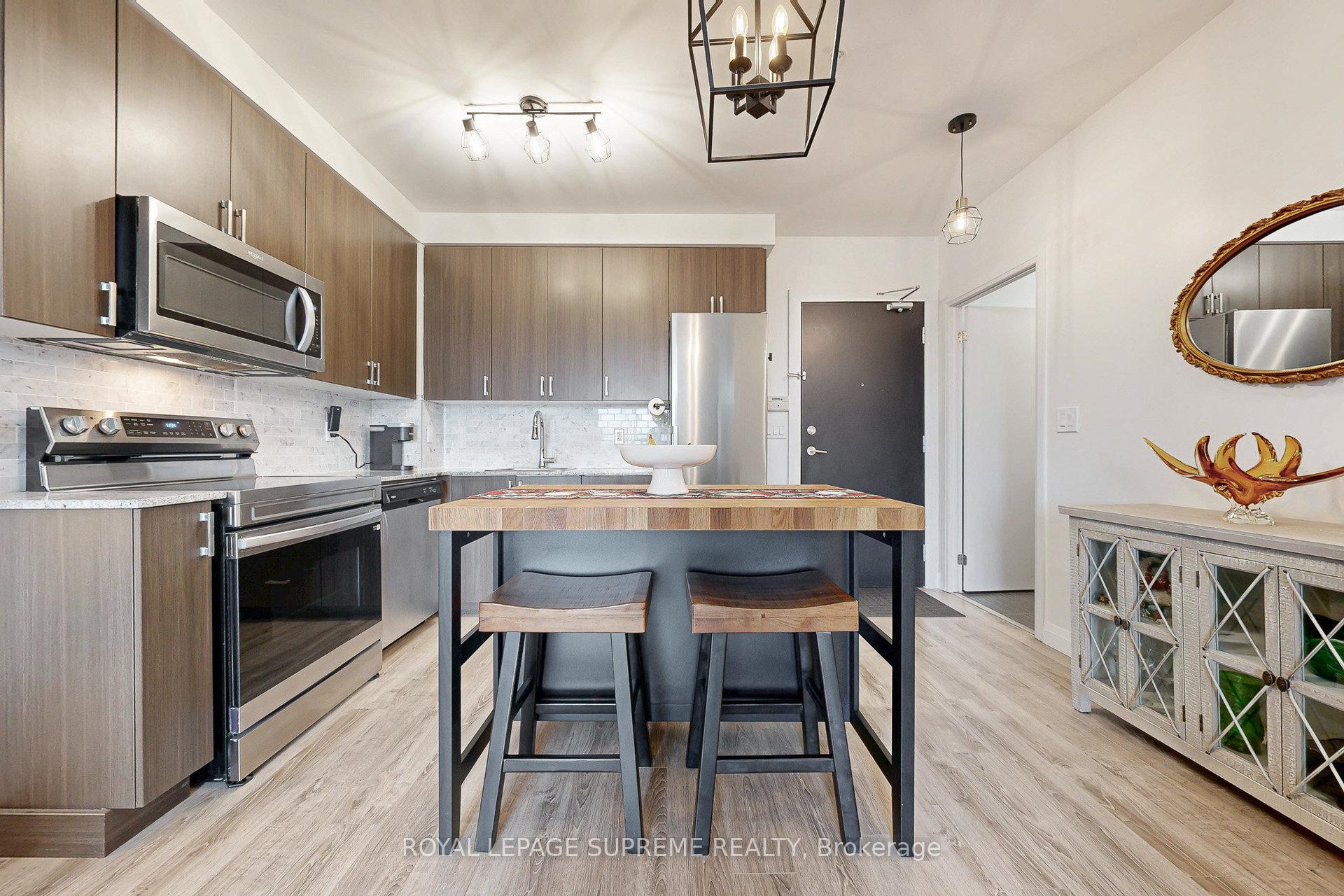 22 East Haven Drive 606