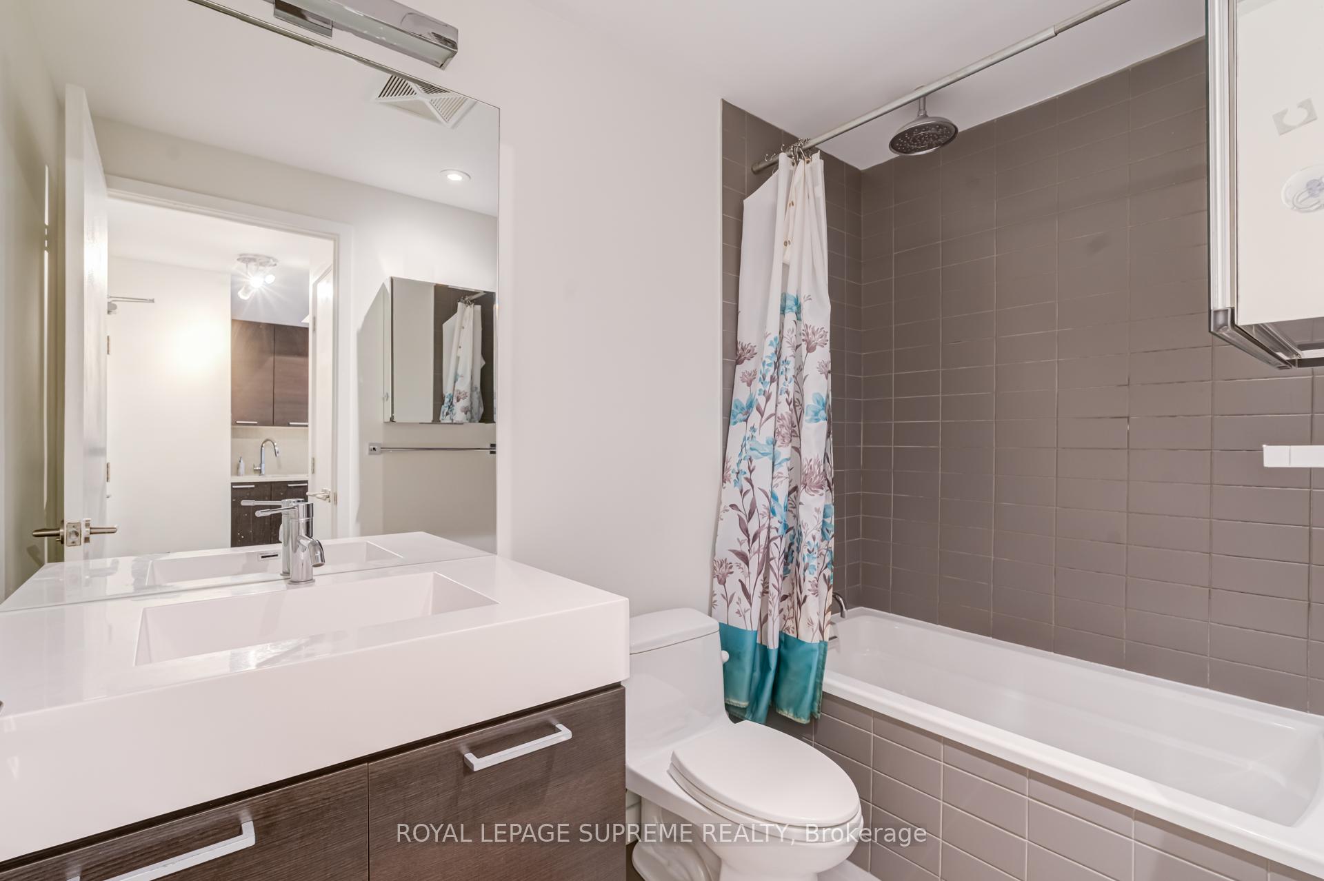 90 Broadview Avenue 620, Toronto Unit: 620
