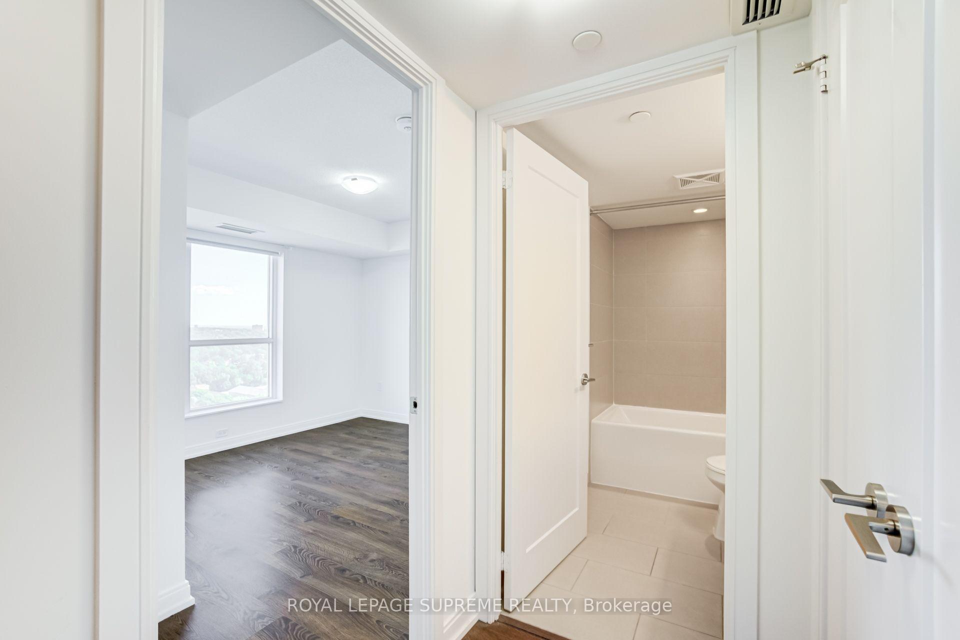275 Village Green Square 1920, Toronto Unit: 1920