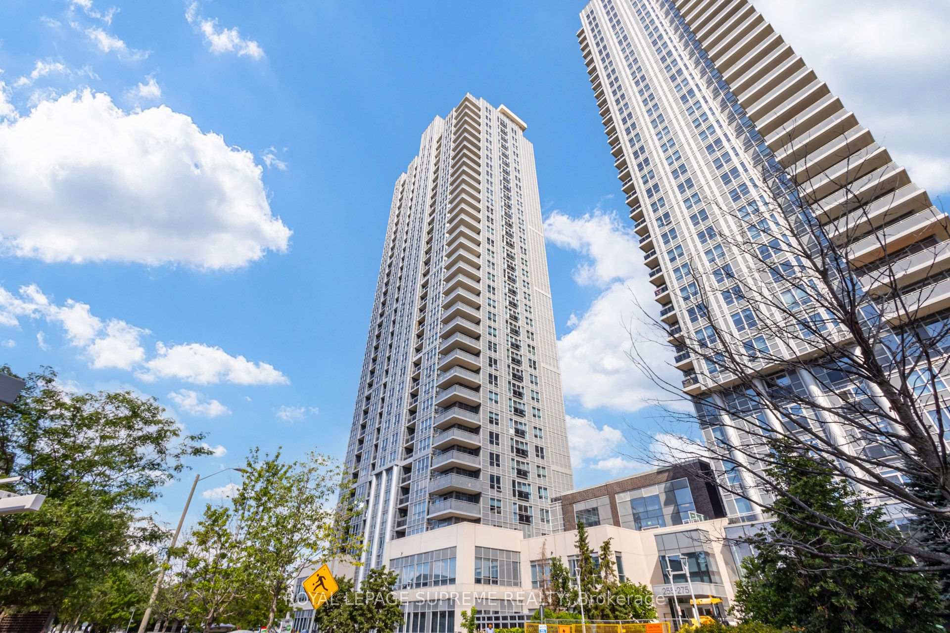275 Village Green Square 1920, Toronto Unit: 1920