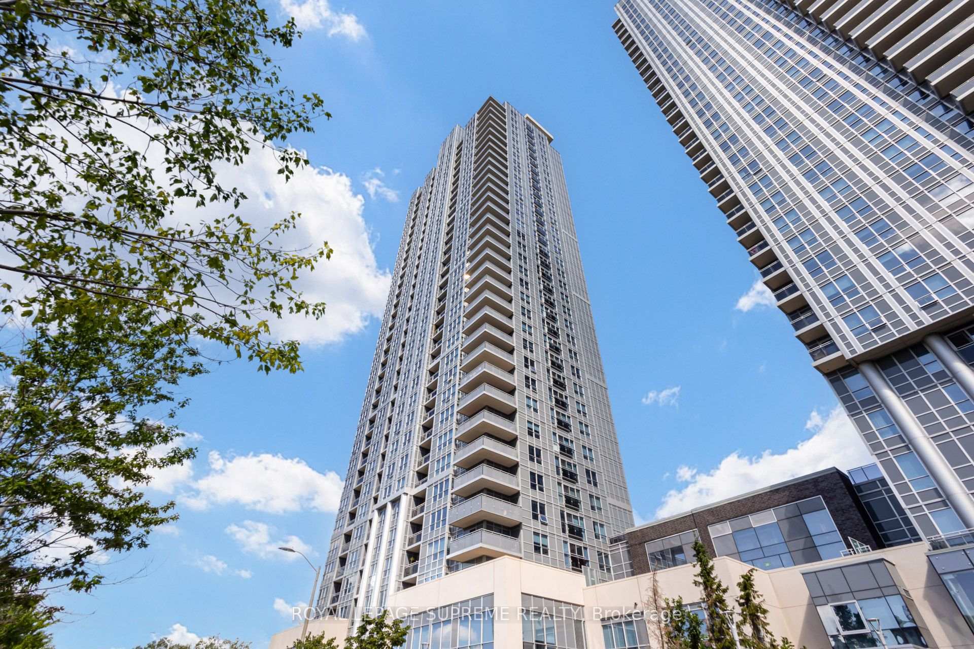 275 Village Green Square 1920, Toronto Unit: 1920