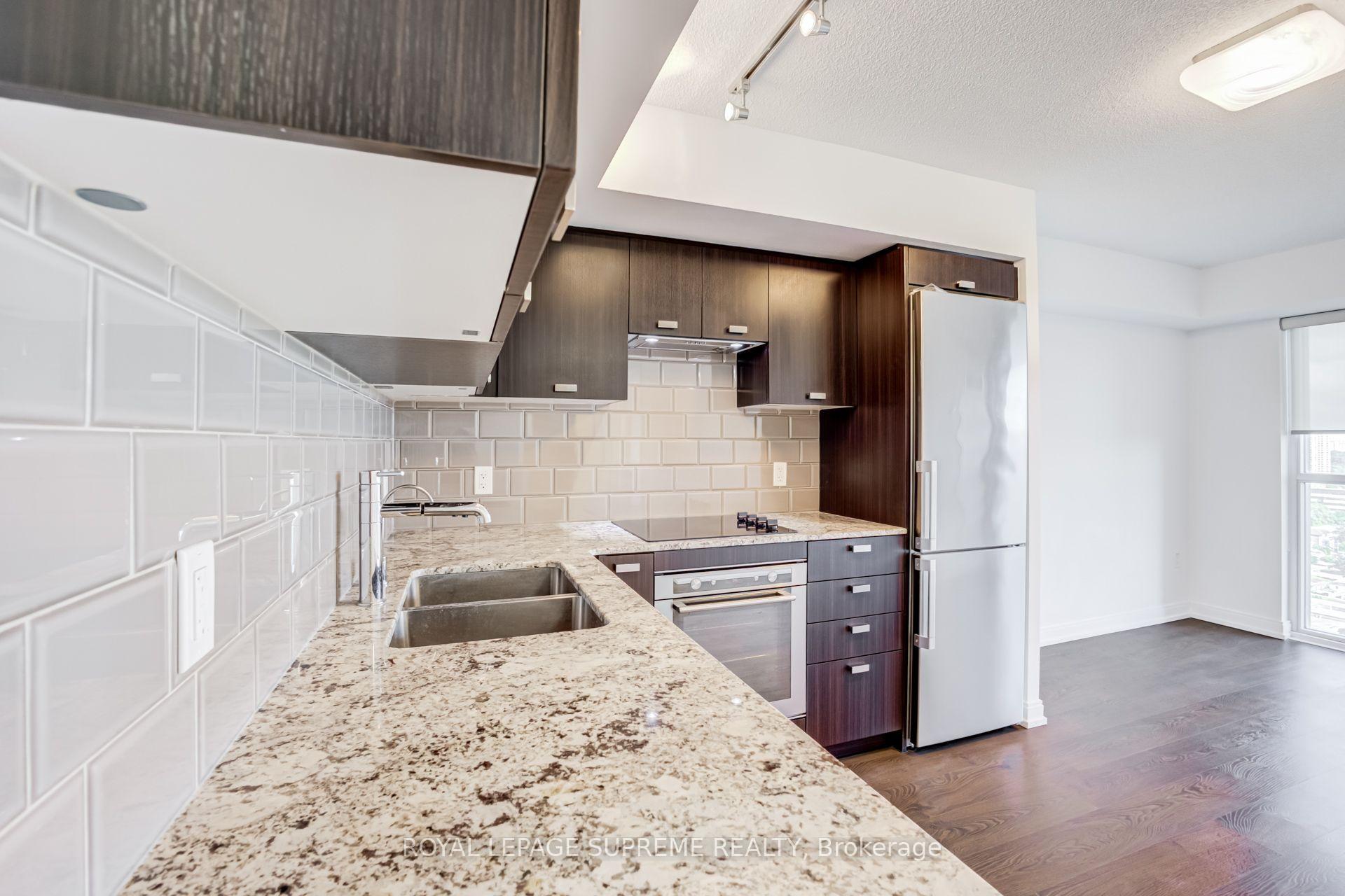 275 Village Green Square 1920, Toronto Unit: 1920