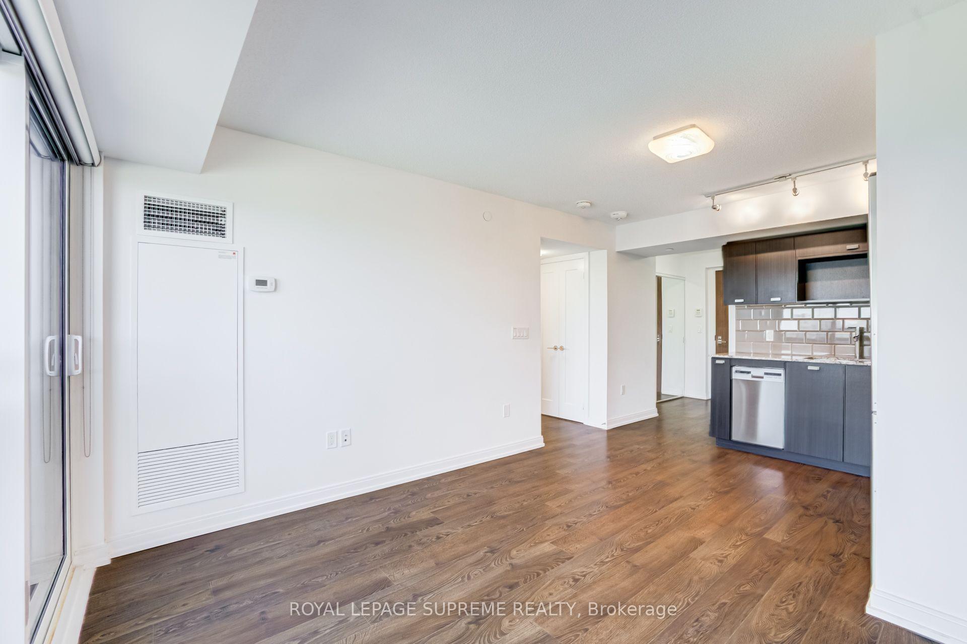 275 Village Green Square 1920, Toronto Unit: 1920