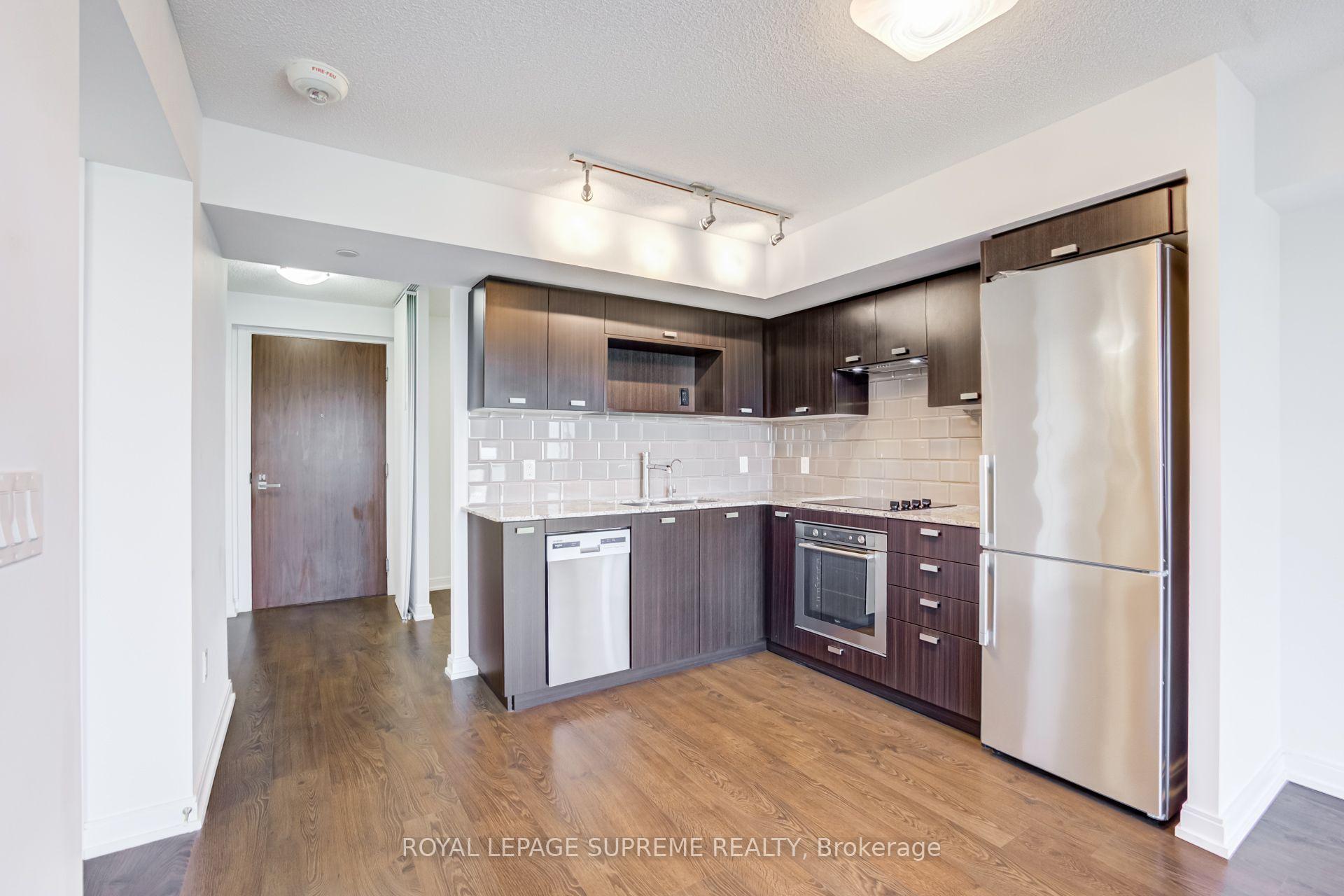 275 Village Green Square 1920, Toronto Unit: 1920
