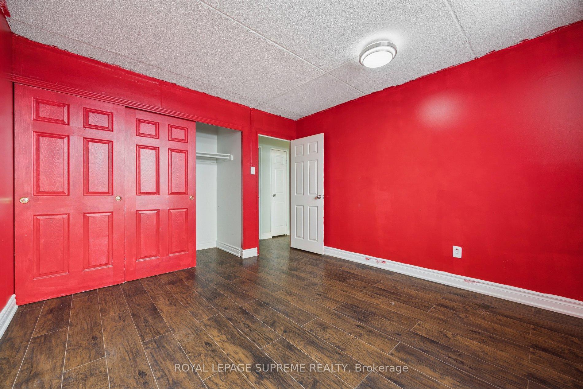 207 Galloway Road 704, Toronto Unit: 704