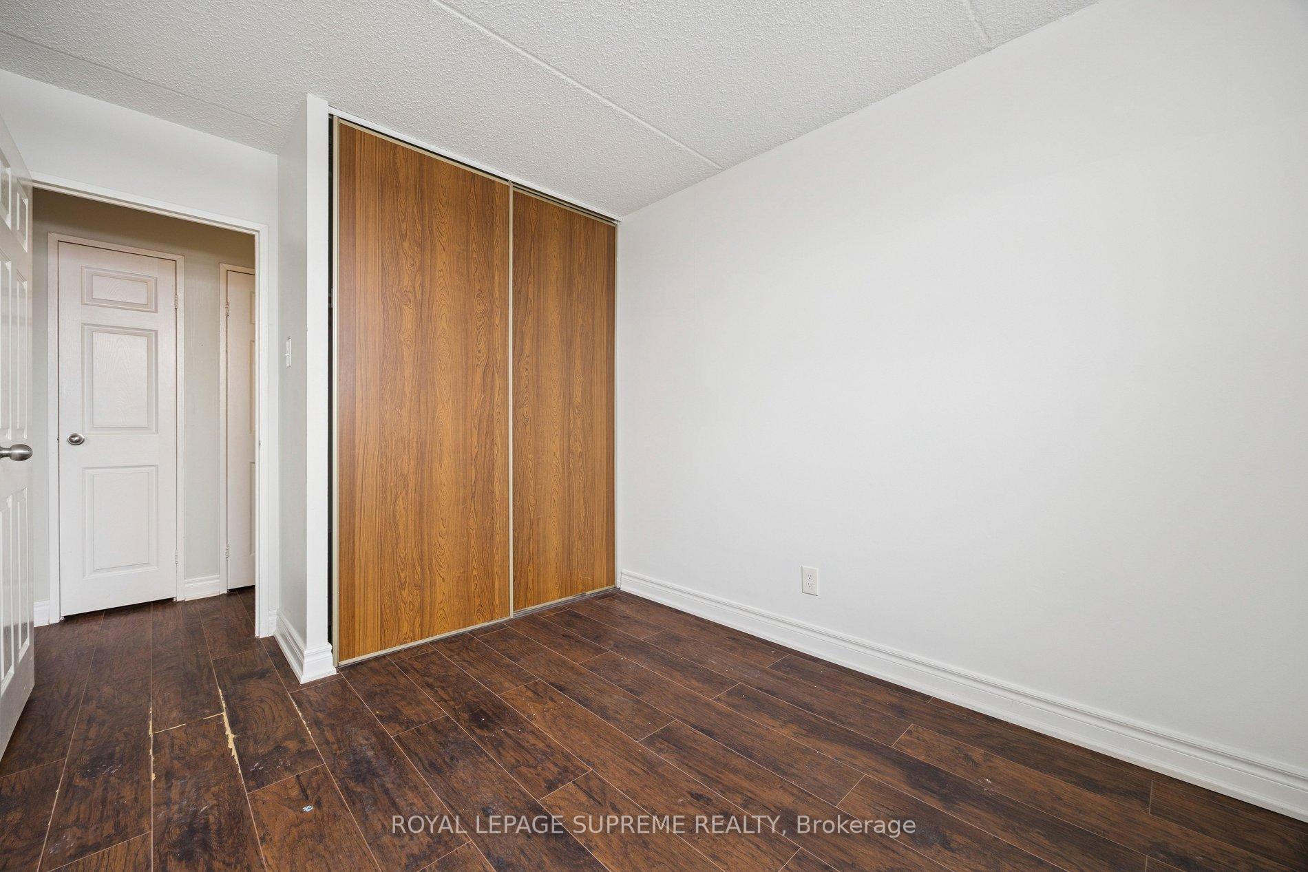 207 Galloway Road 704, Toronto Unit: 704