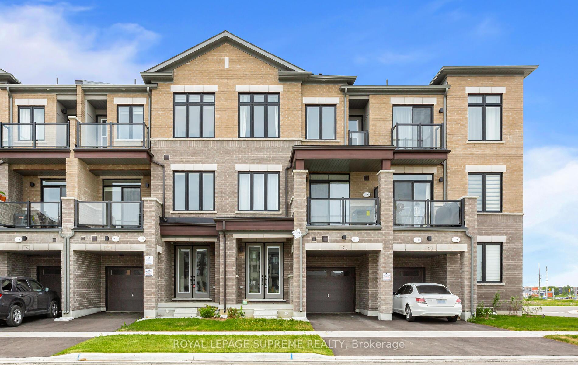 7 Tennant Circle