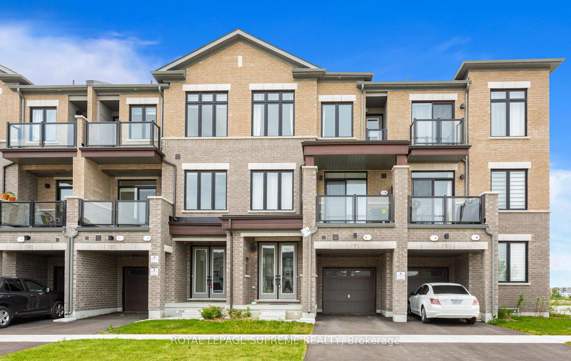 7 Tennant Circle