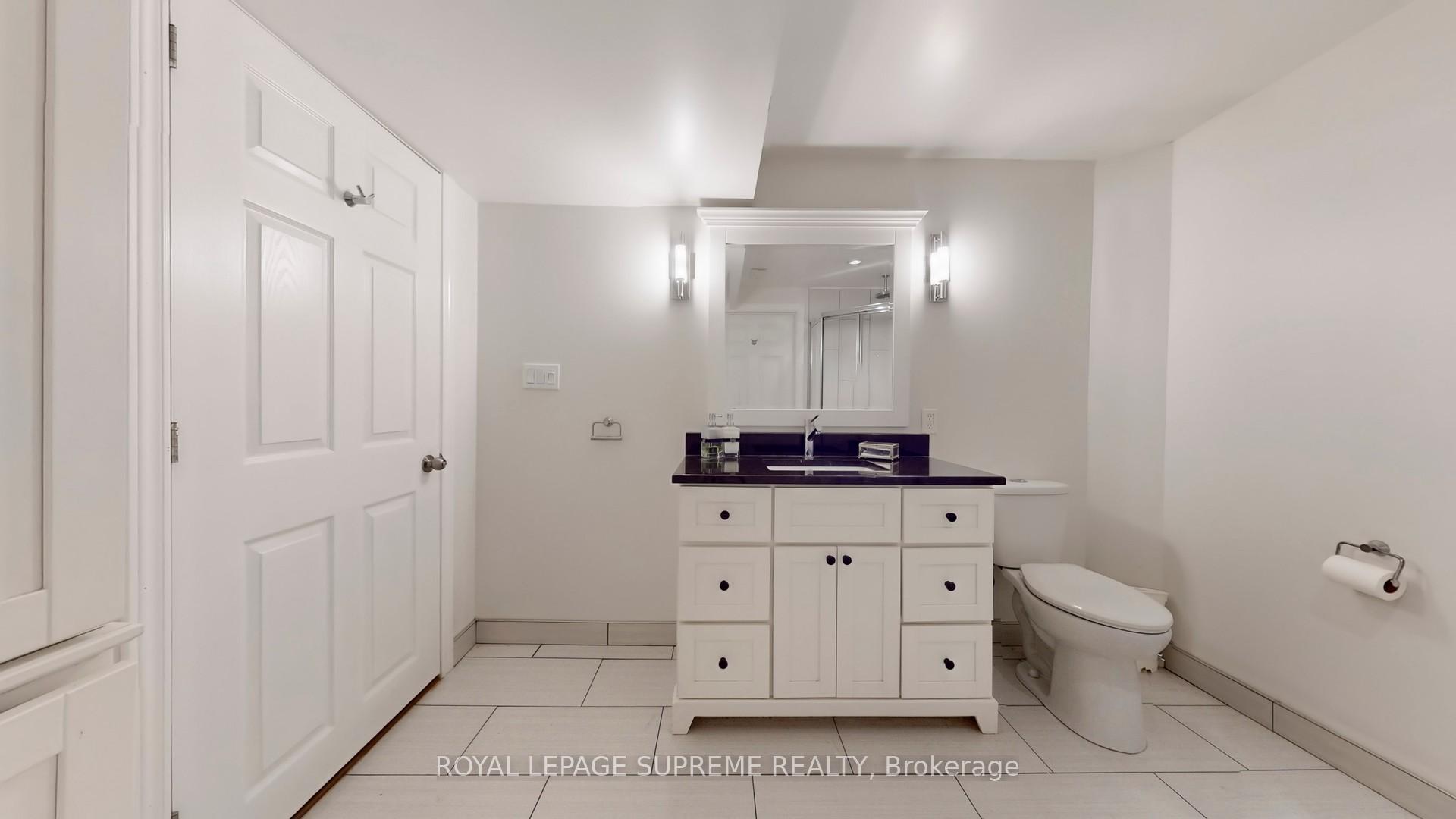 2249 Jack Crescent