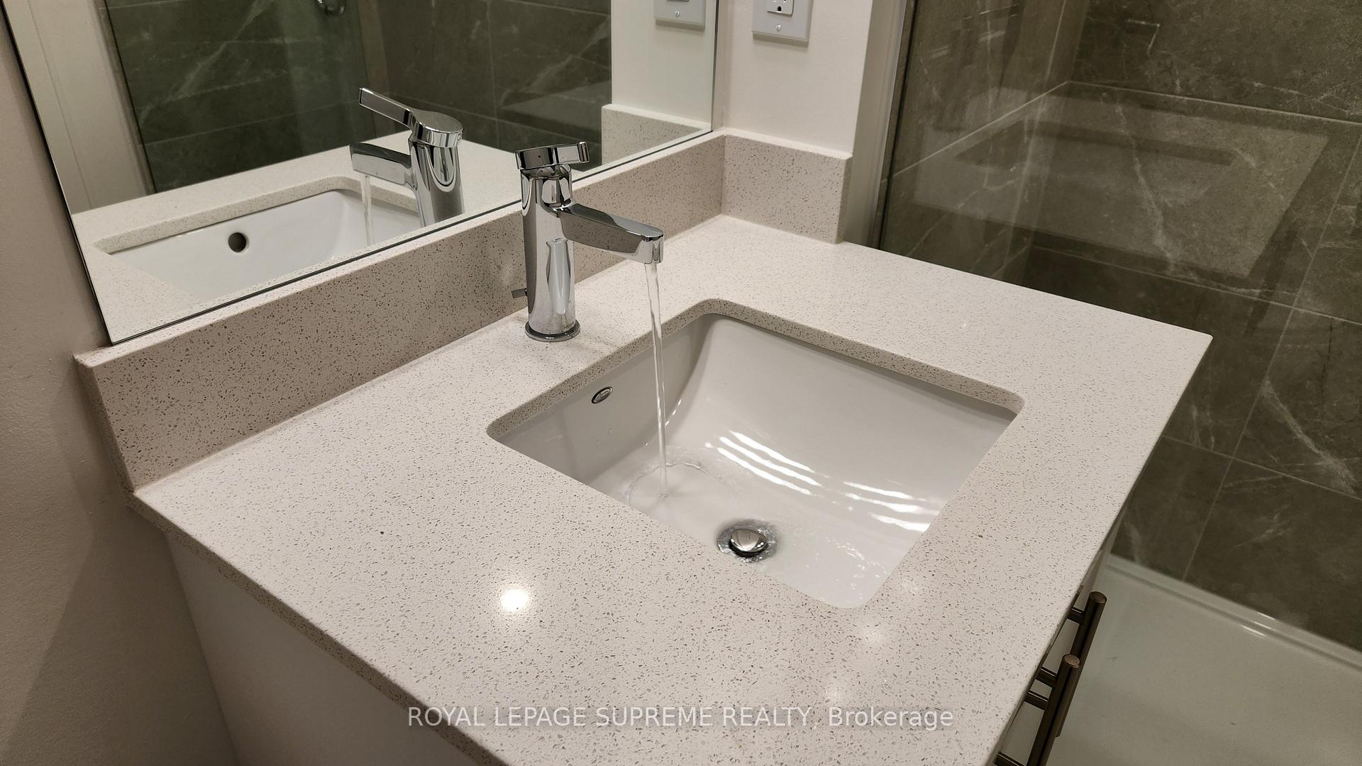 715 Davis Drive B311, Newmarket Unit: B311