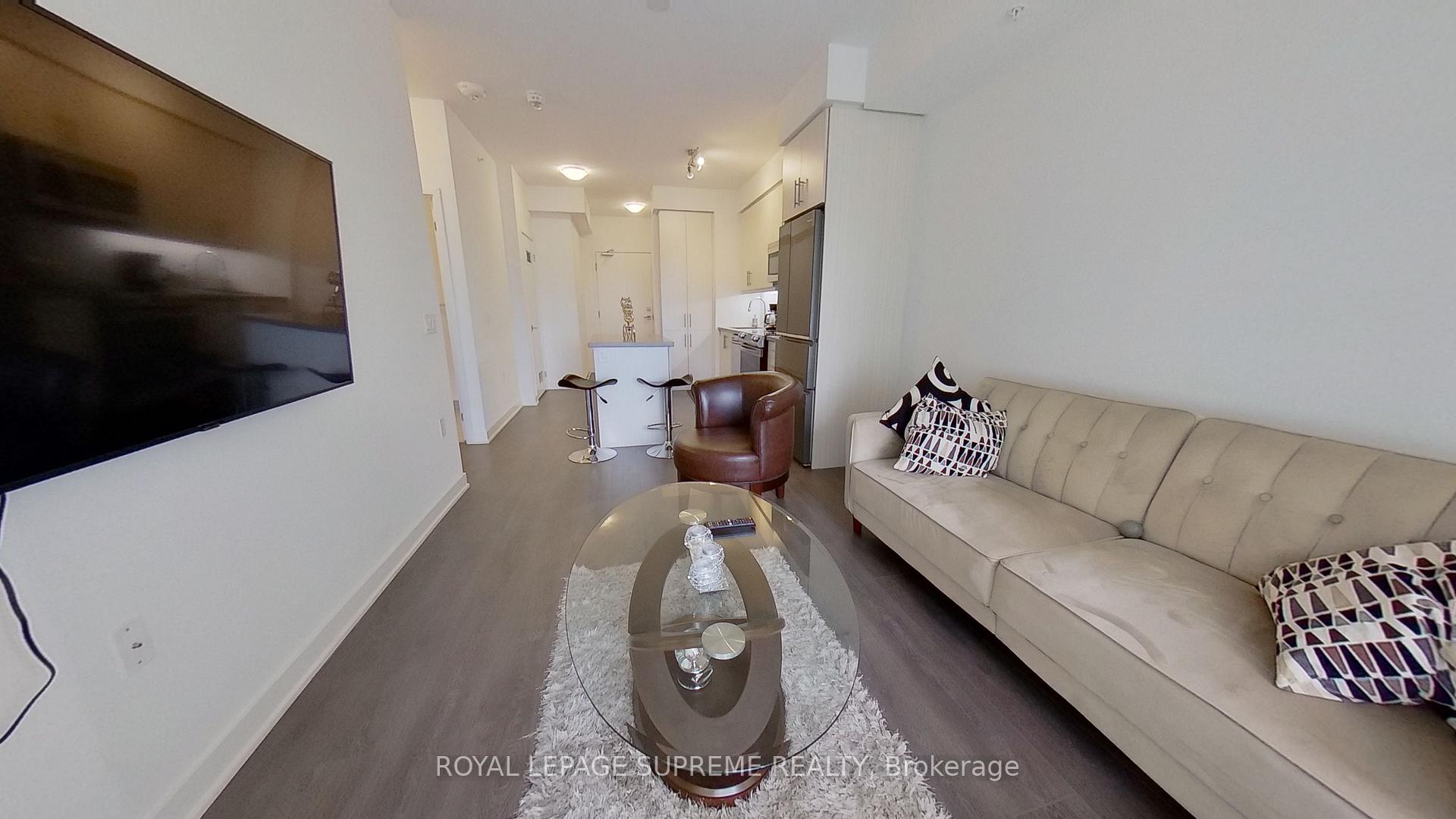 75 Oneida Crescent 1402