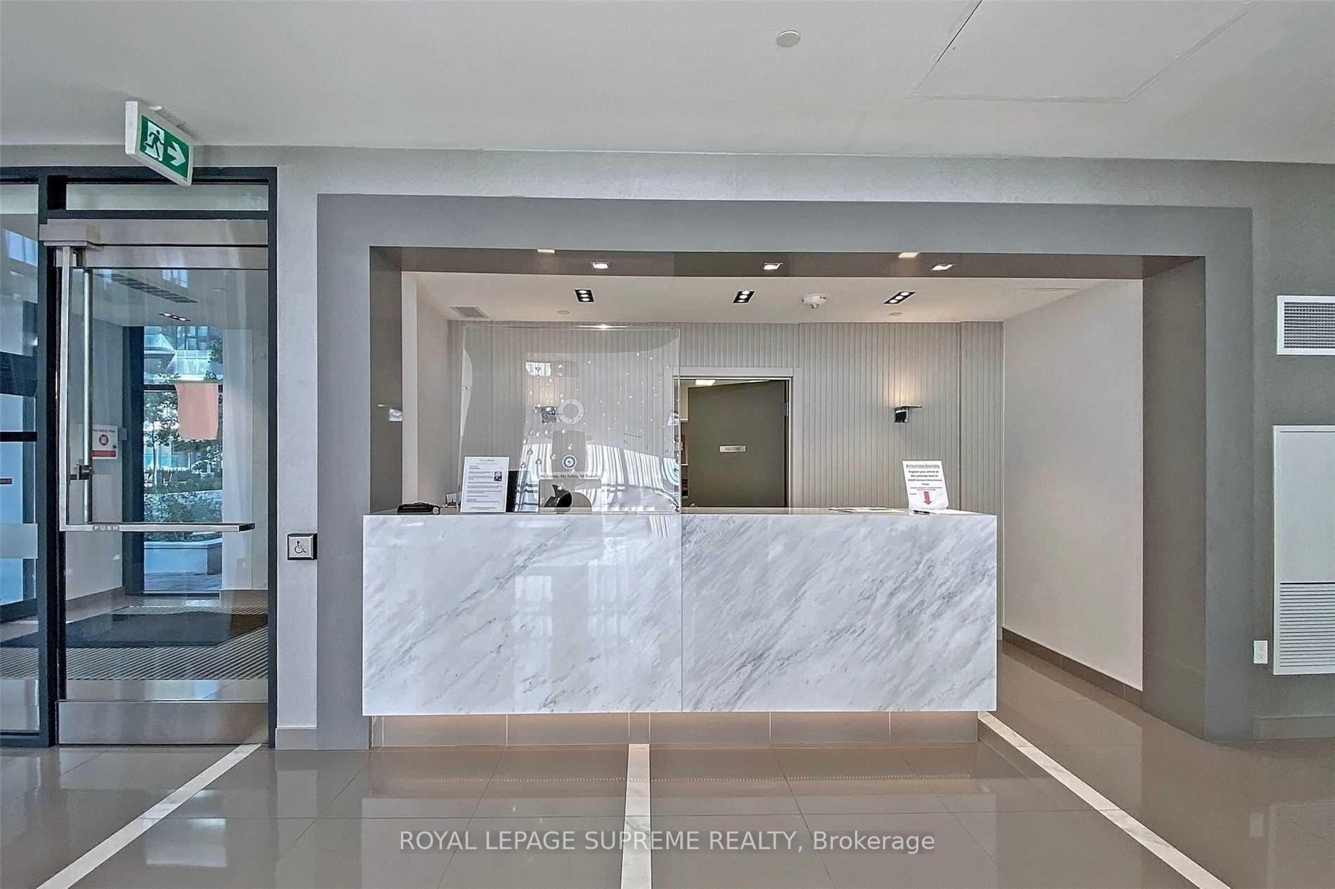 75 Oneida Crescent 1402