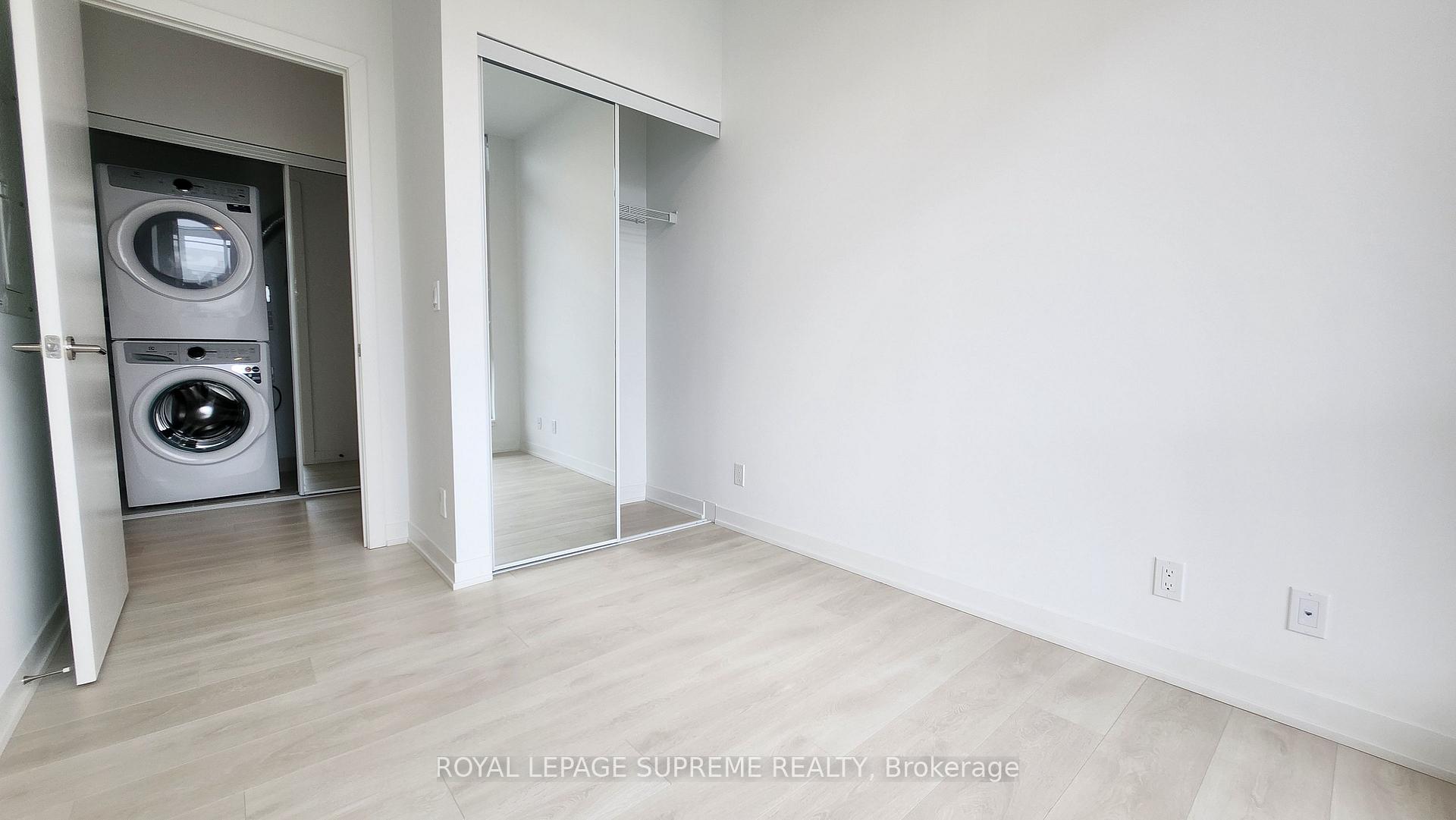 7950 Bathurst Street 719