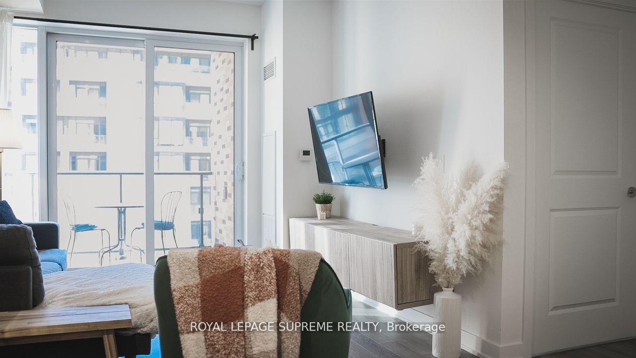 100 Eagle Rock Way 414