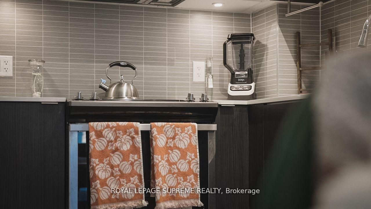 100 Eagle Rock Way 414