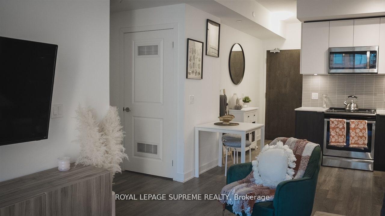 100 Eagle Rock Way 414