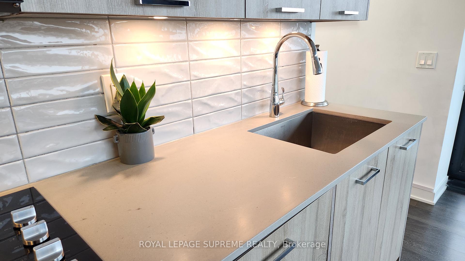 120 Eagle Rock Way LPH02