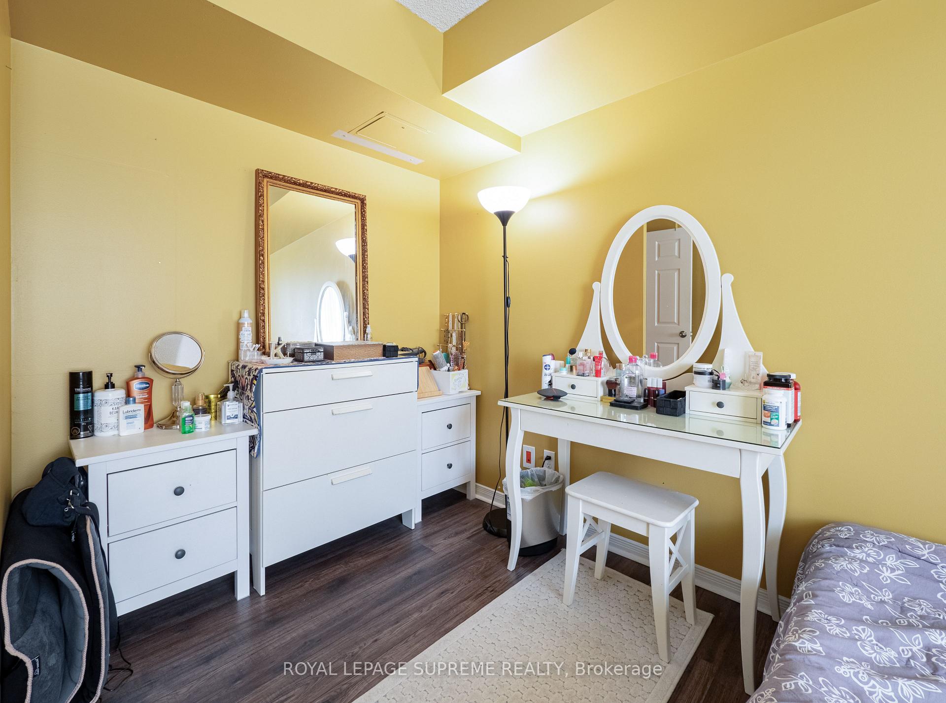 3 Ellesmere Street 408