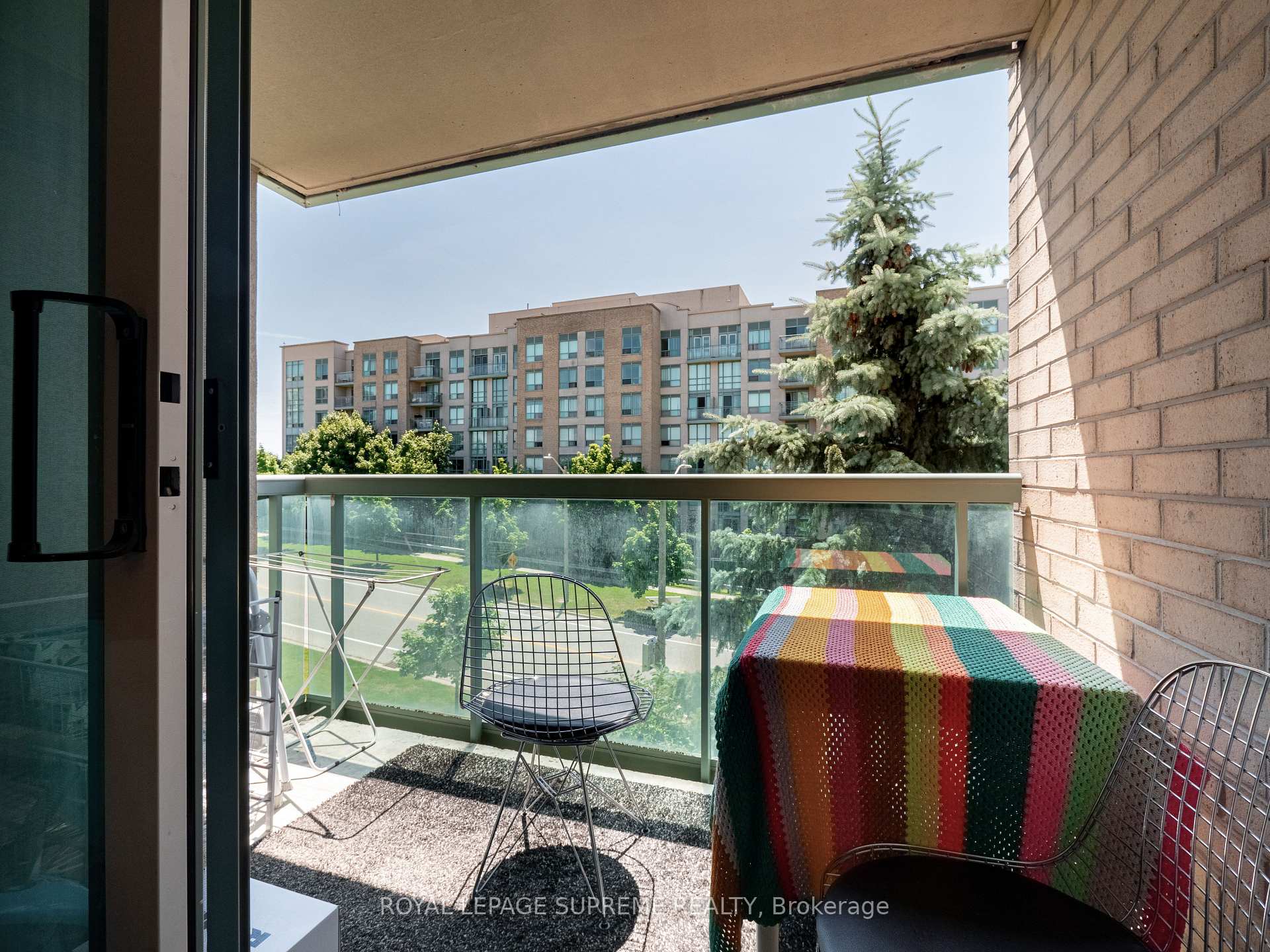 3 Ellesmere Street 408