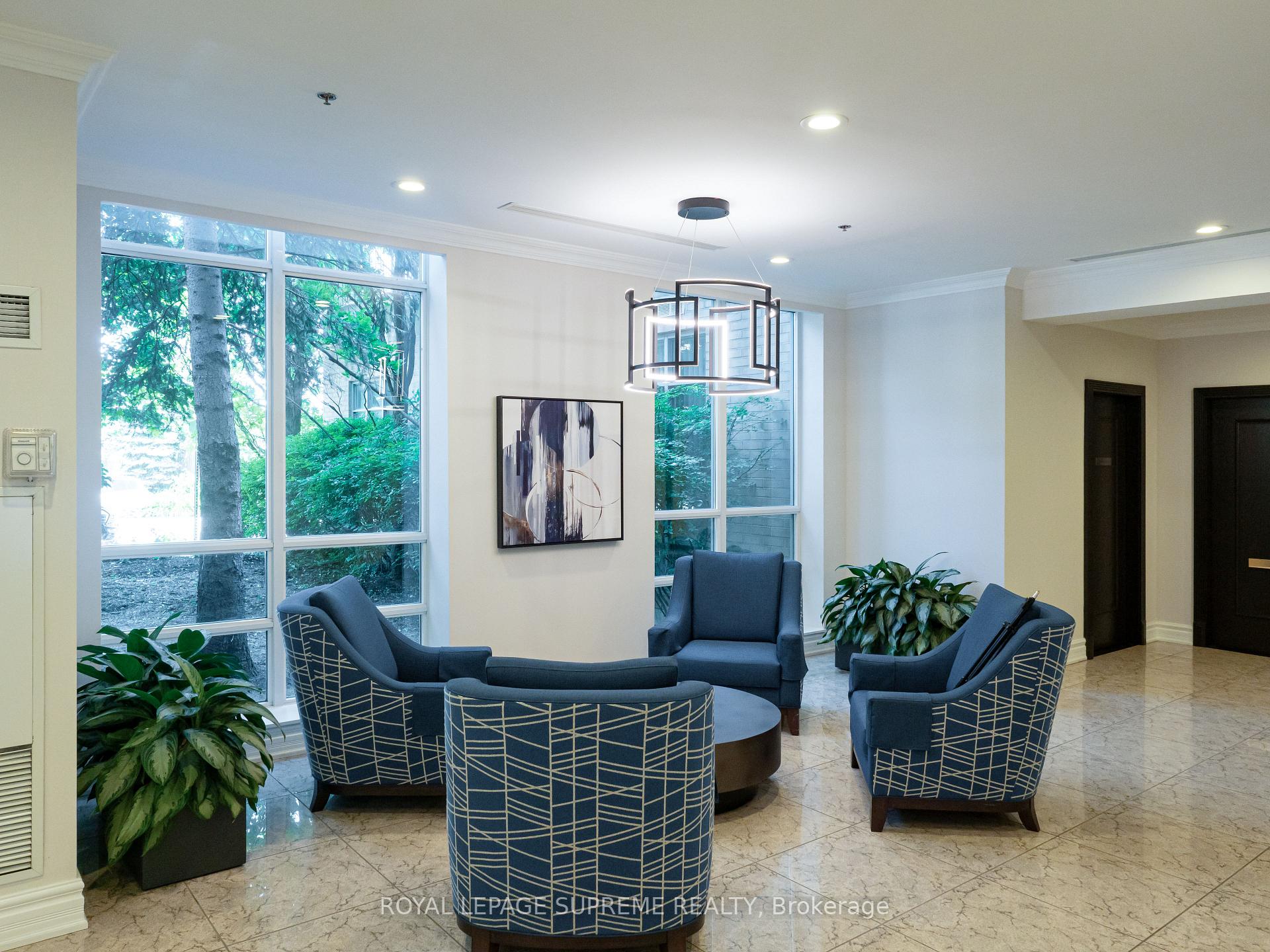 3 Ellesmere Street 408