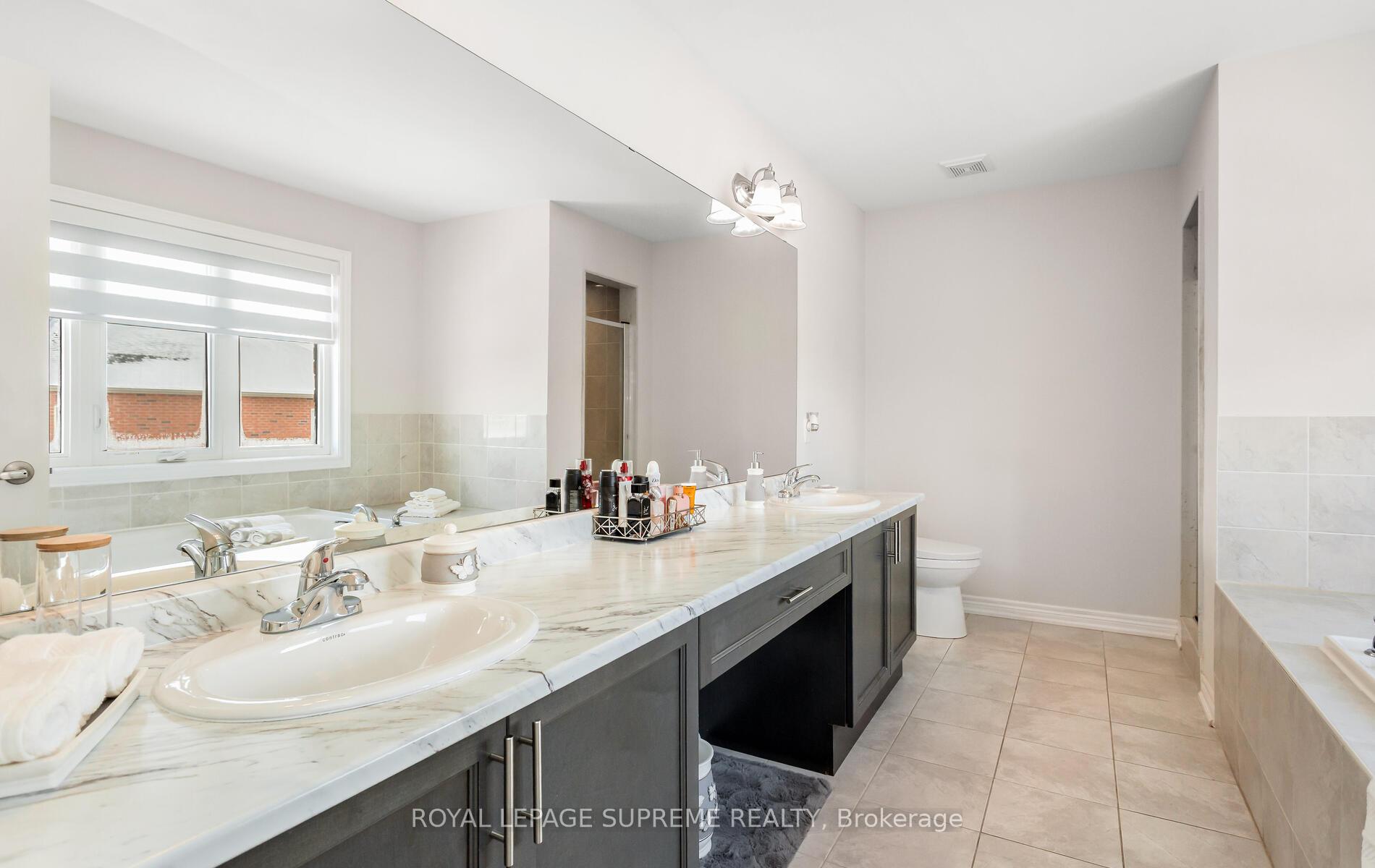 95 Selby Crescent