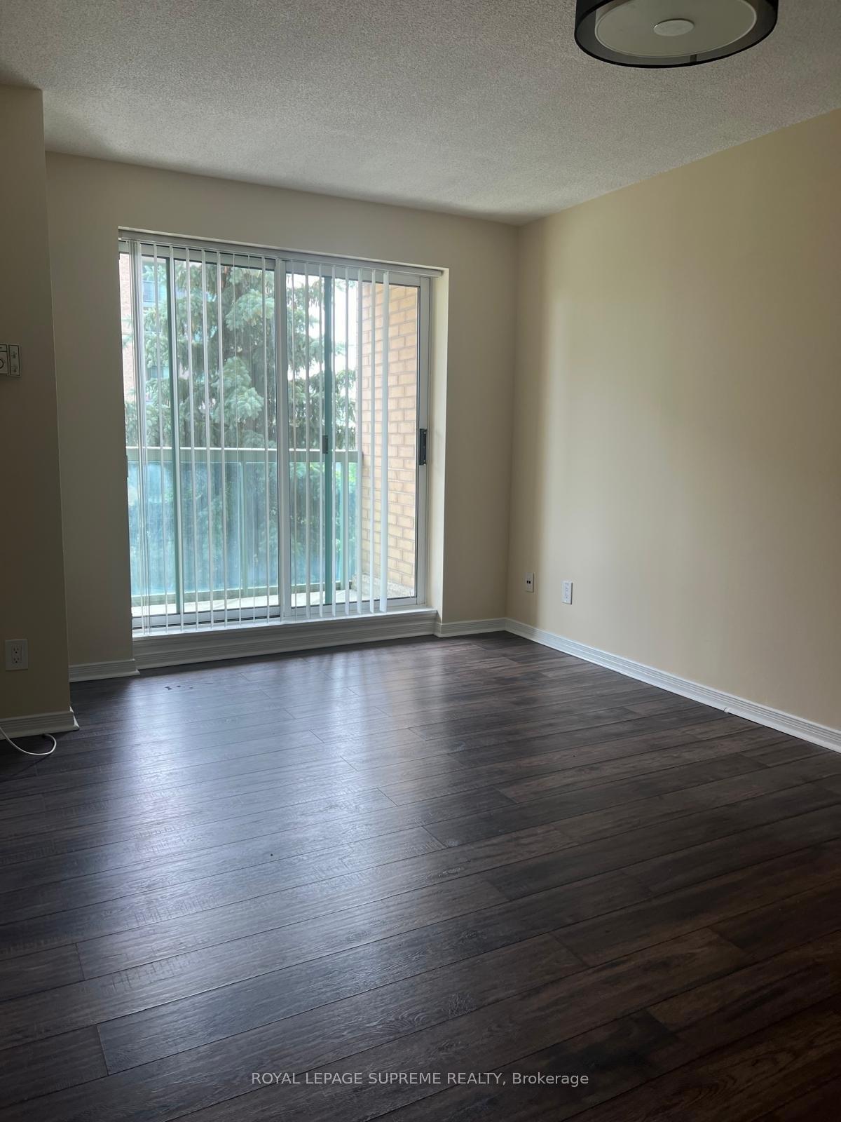 3 Ellesmere Street 408